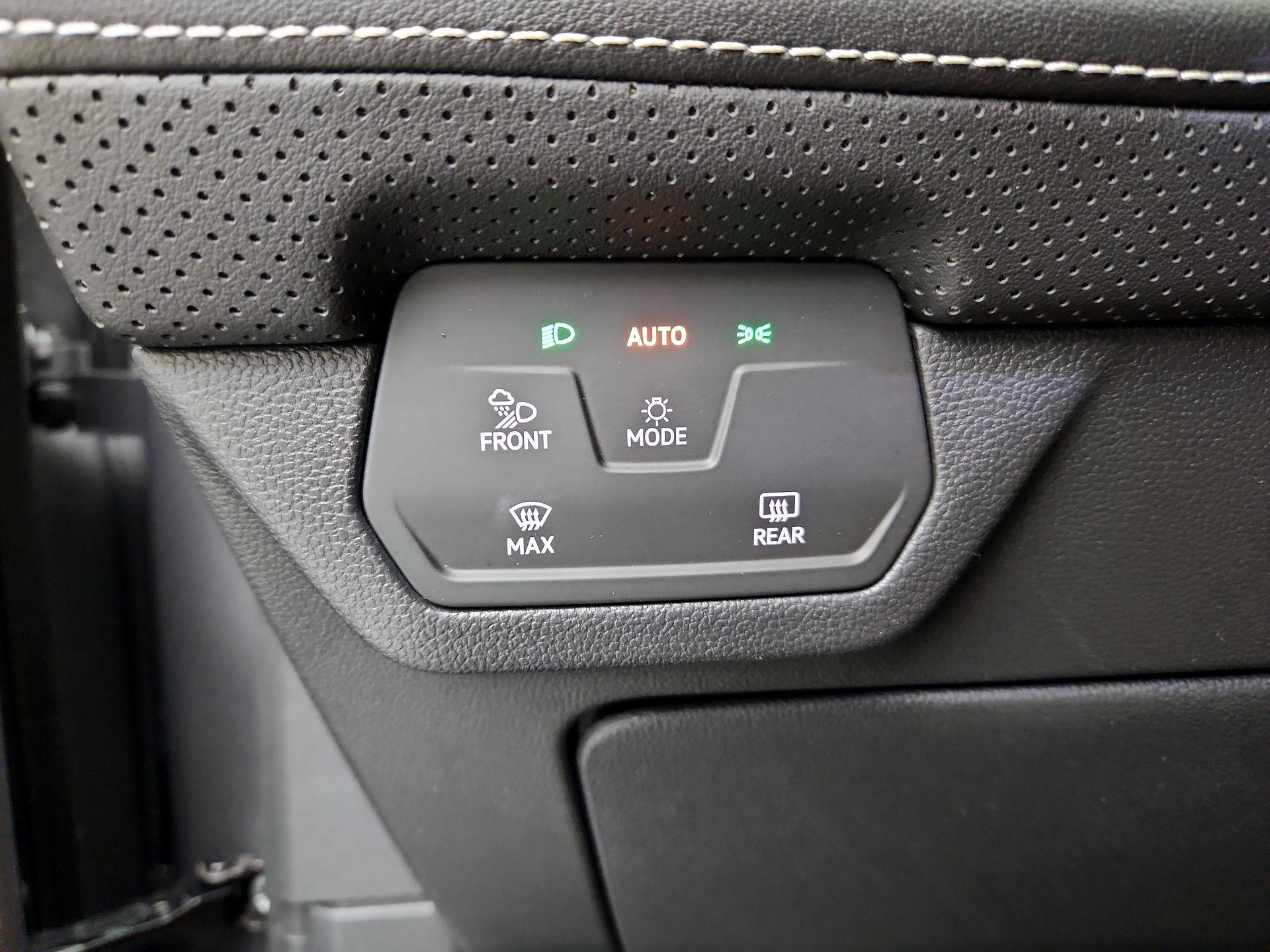 Thumbnail: 2025 Volkswagen Atlas - 13