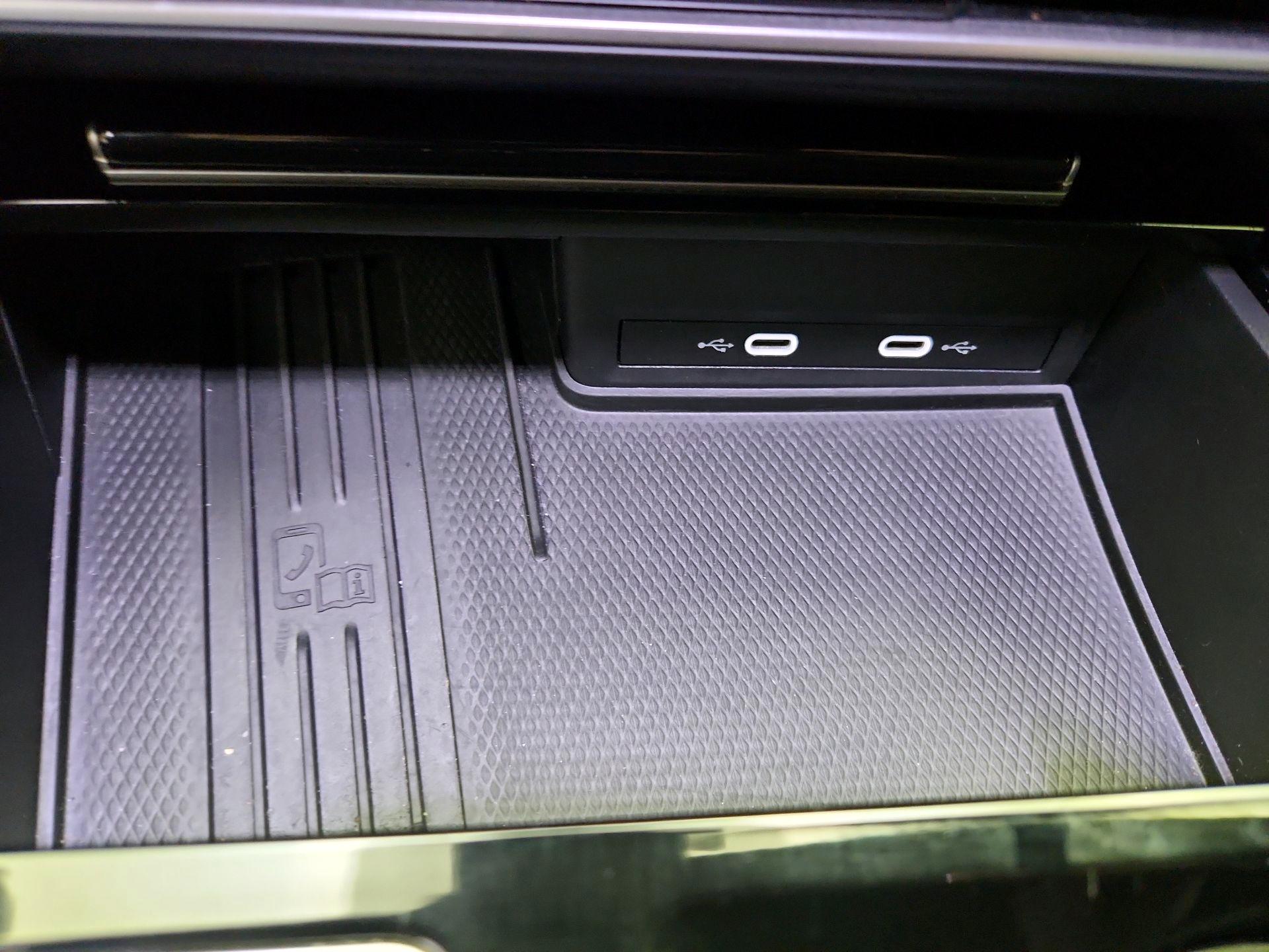 Thumbnail: 2025 Volkswagen Atlas - 18