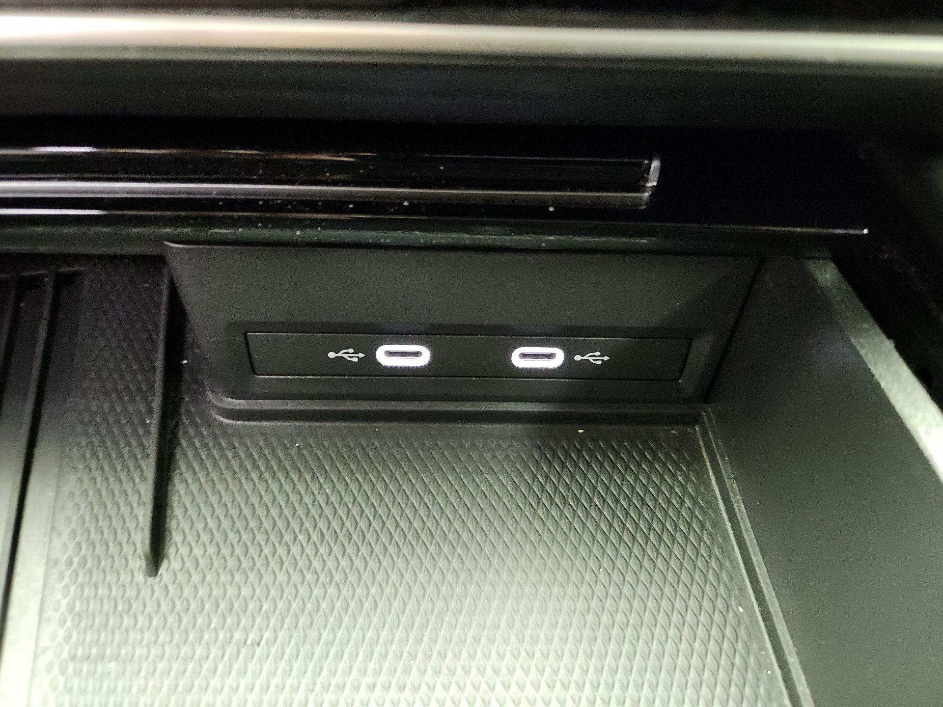 Thumbnail: 2025 Volkswagen Atlas - 18