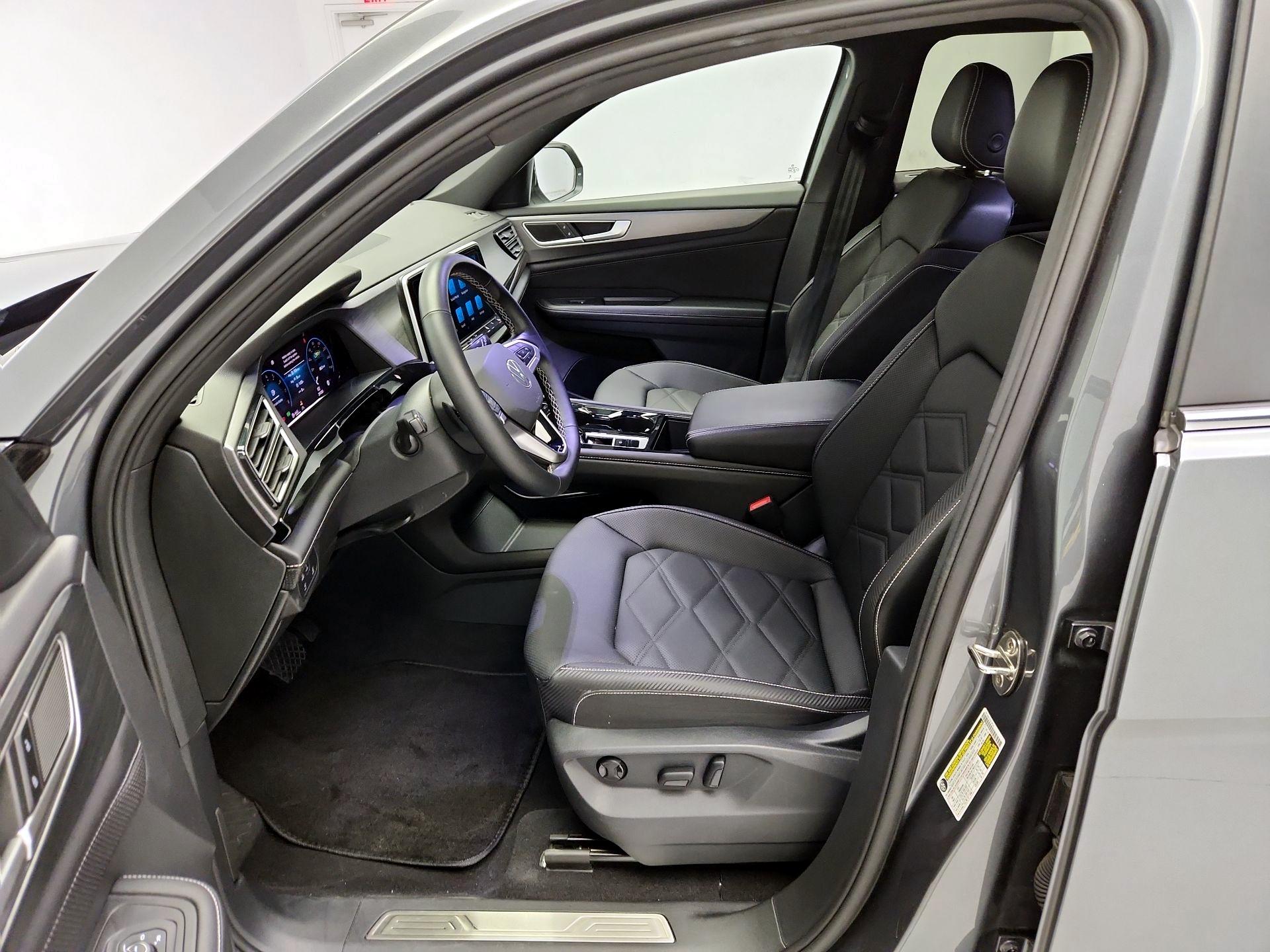 Thumbnail: 2025 Volkswagen Atlas - 11