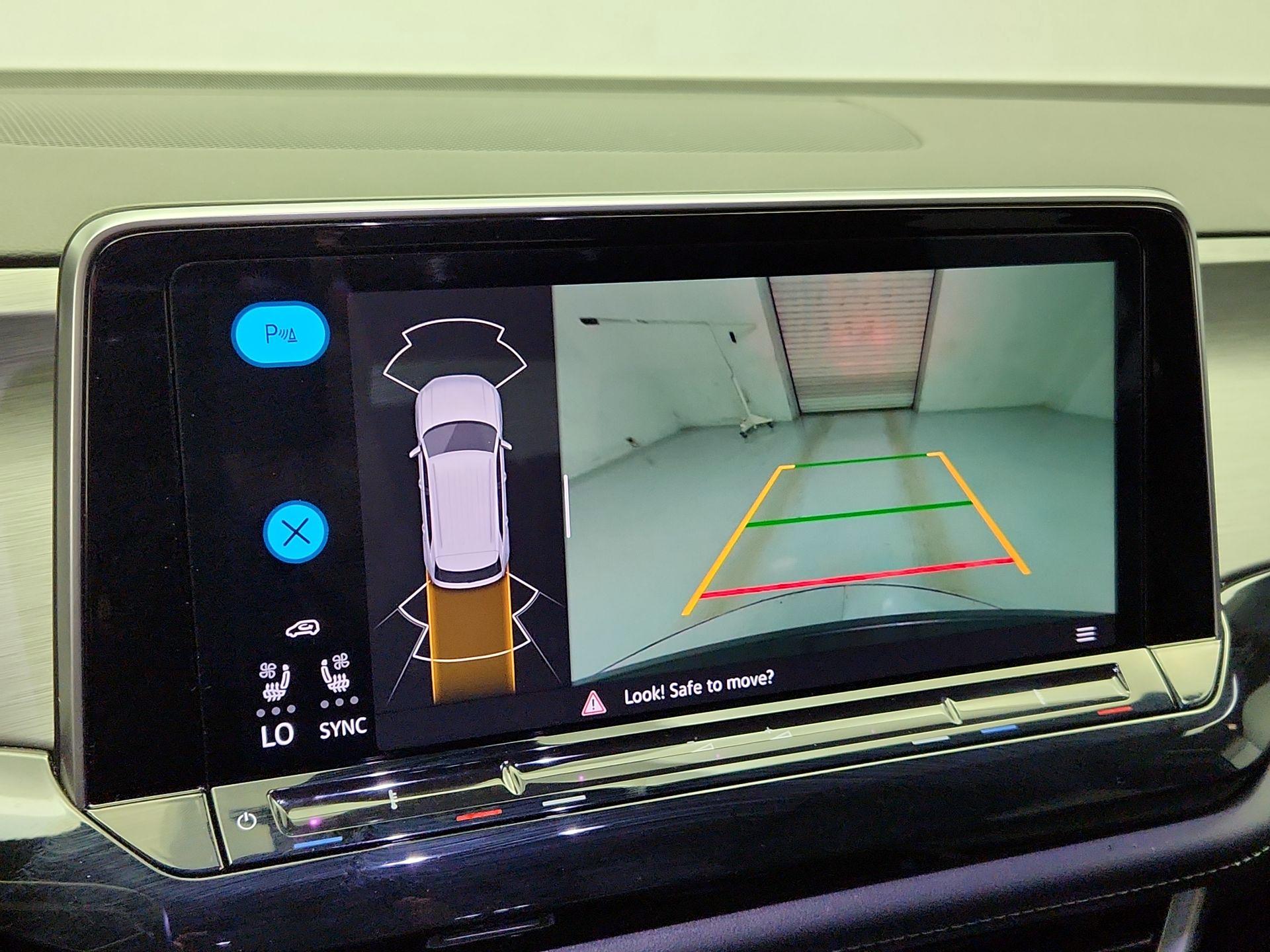 Thumbnail: 2025 Volkswagen Atlas - 14