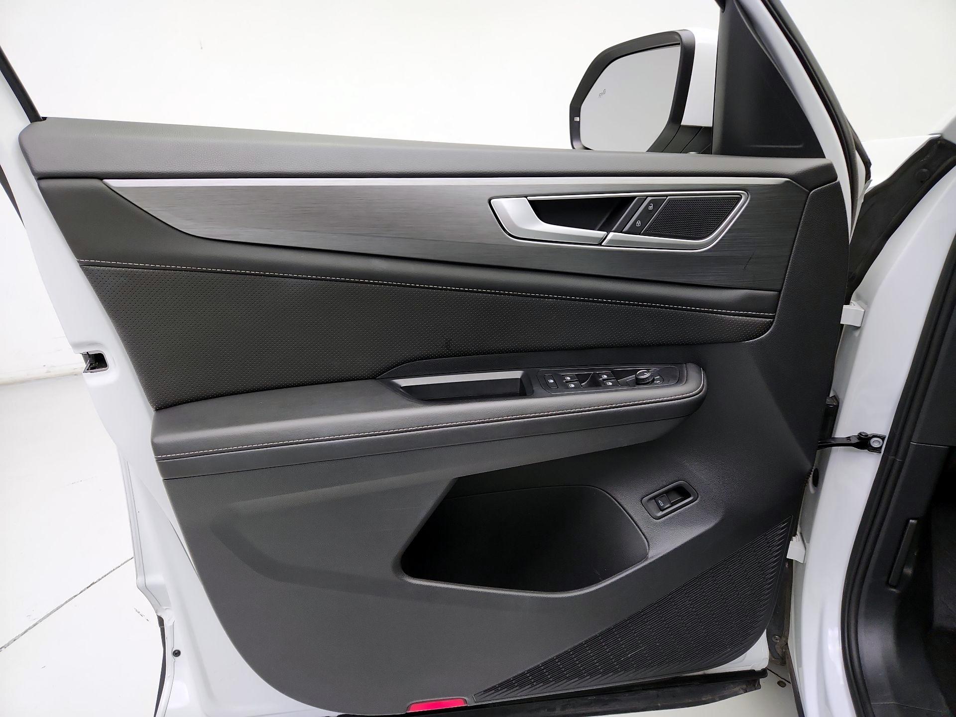 Thumbnail: 2025 Volkswagen Atlas - 12