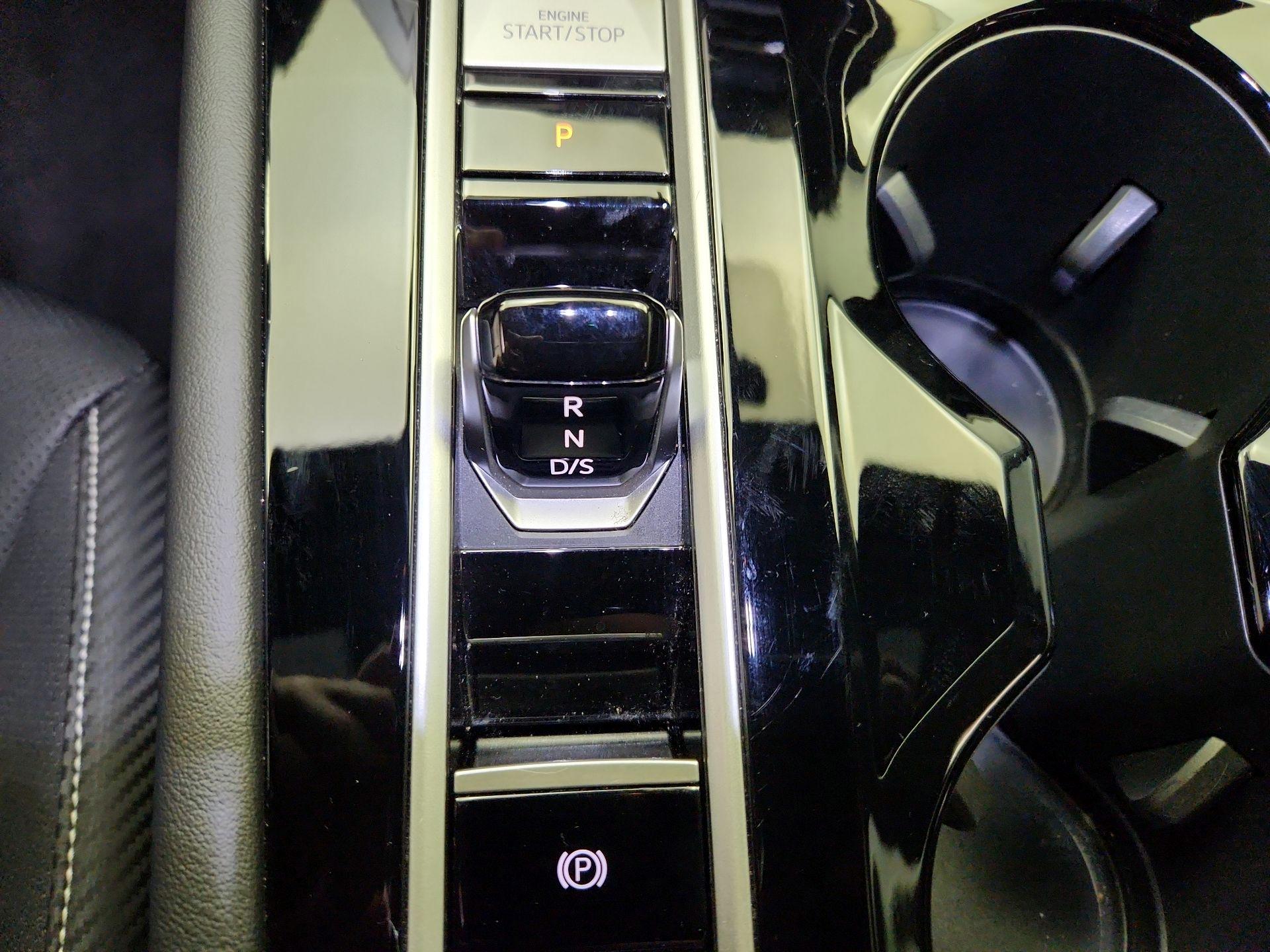 Thumbnail: 2025 Volkswagen Atlas - 18