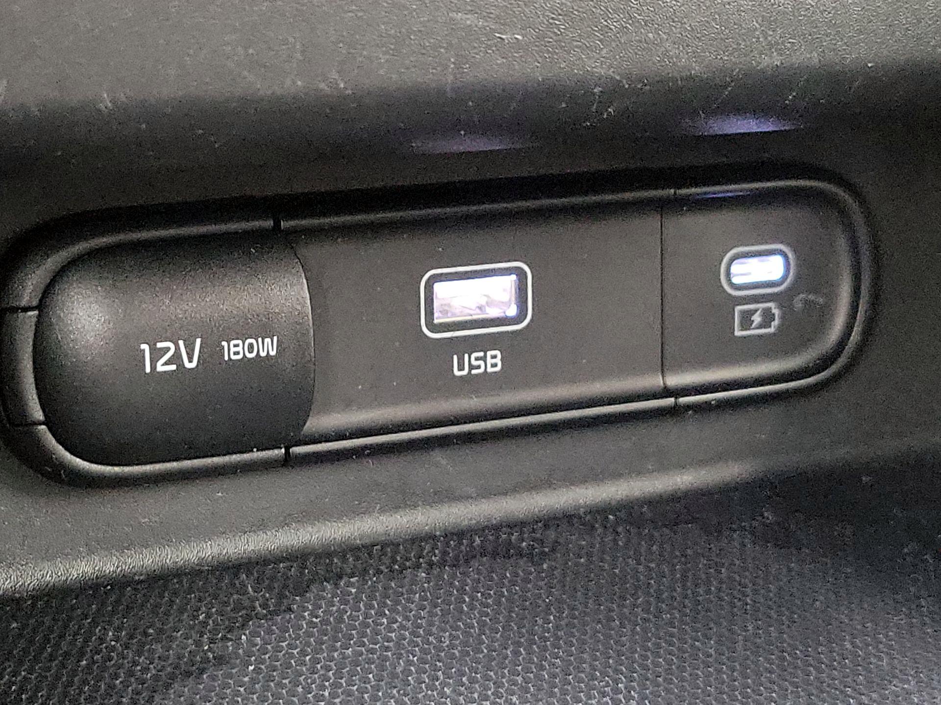 Thumbnail: 2025 Kia Seltos - 19