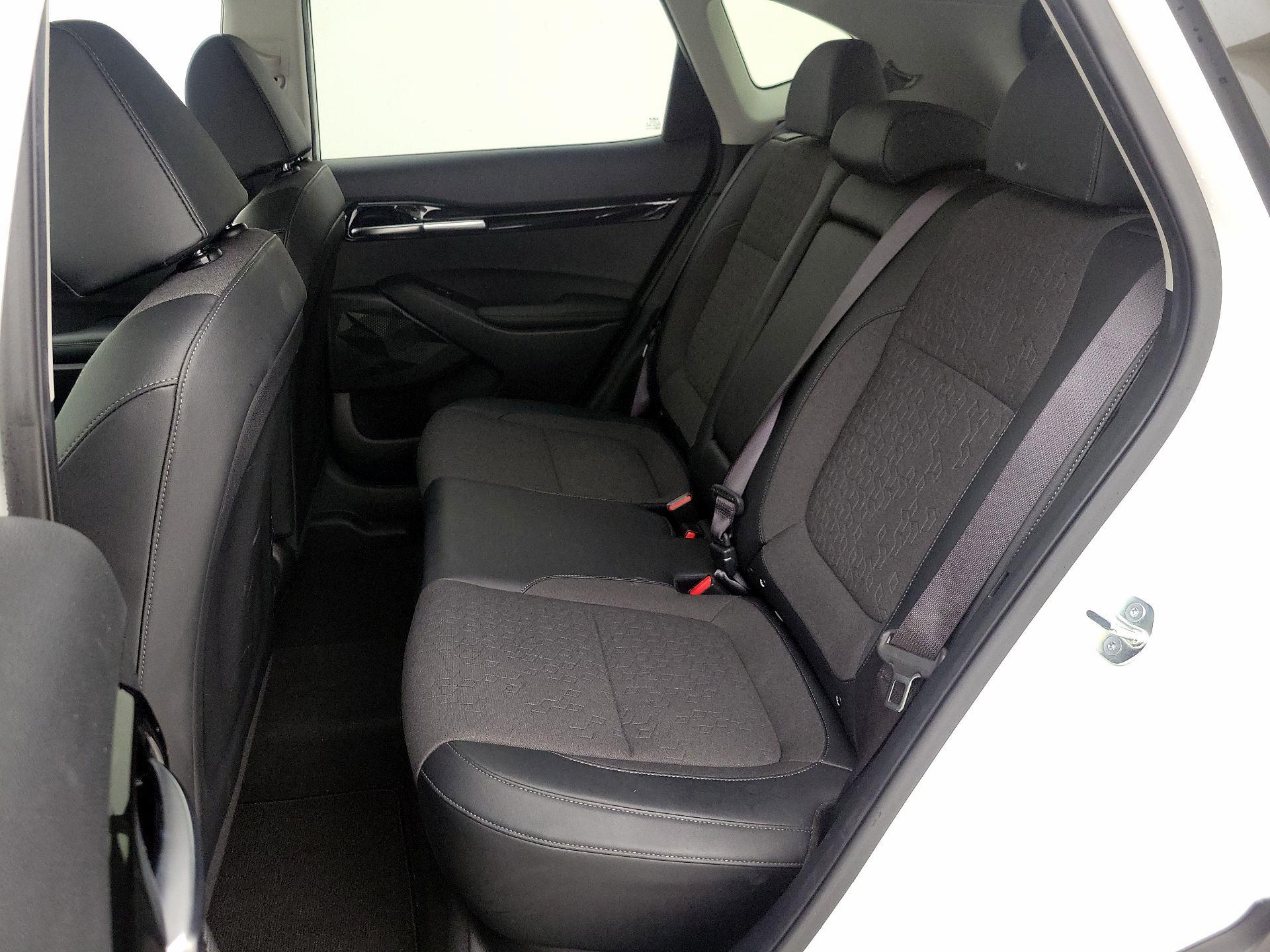 Thumbnail: 2025 Kia Seltos - 20