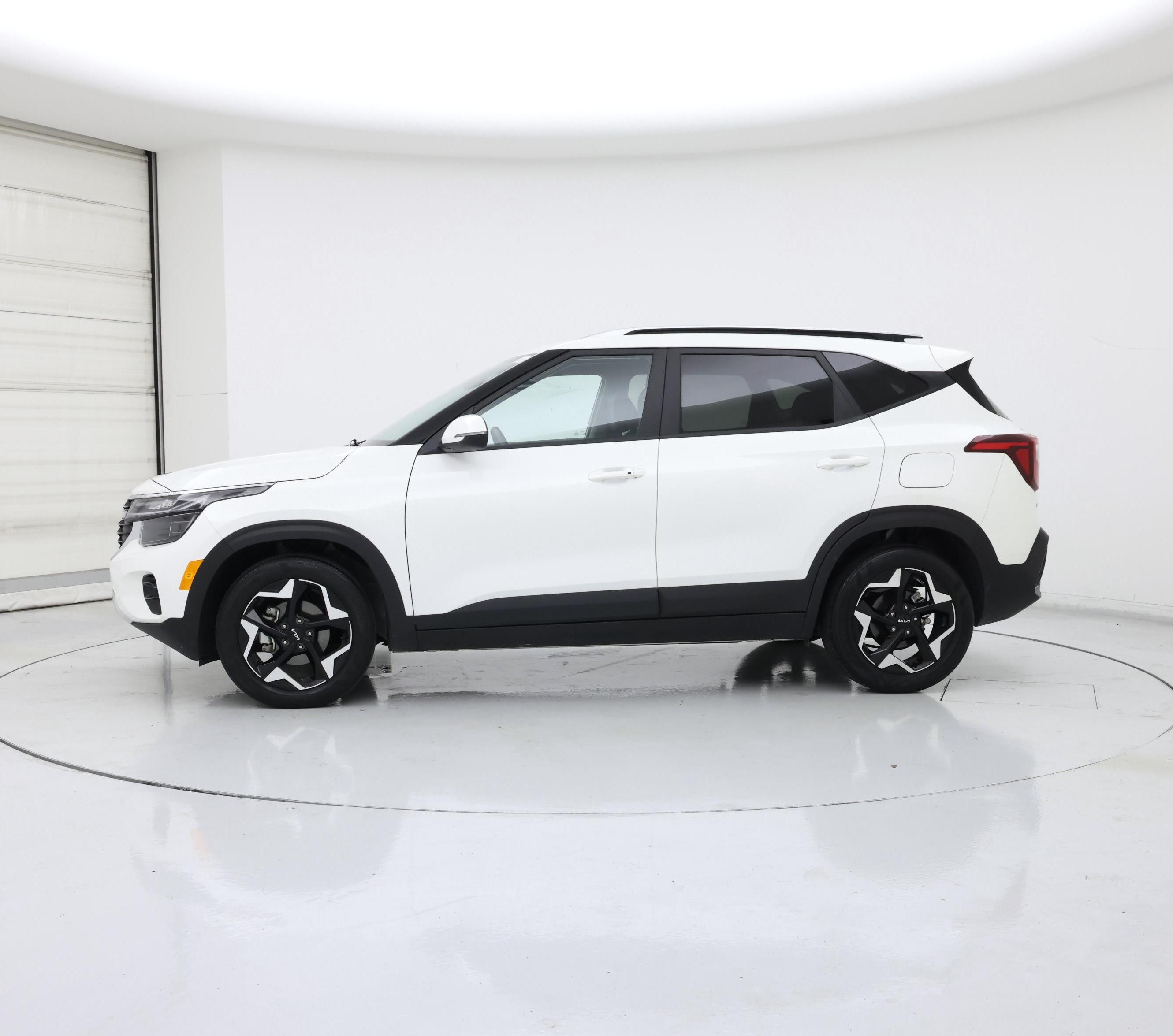 Thumbnail: 2025 Kia Seltos - 3