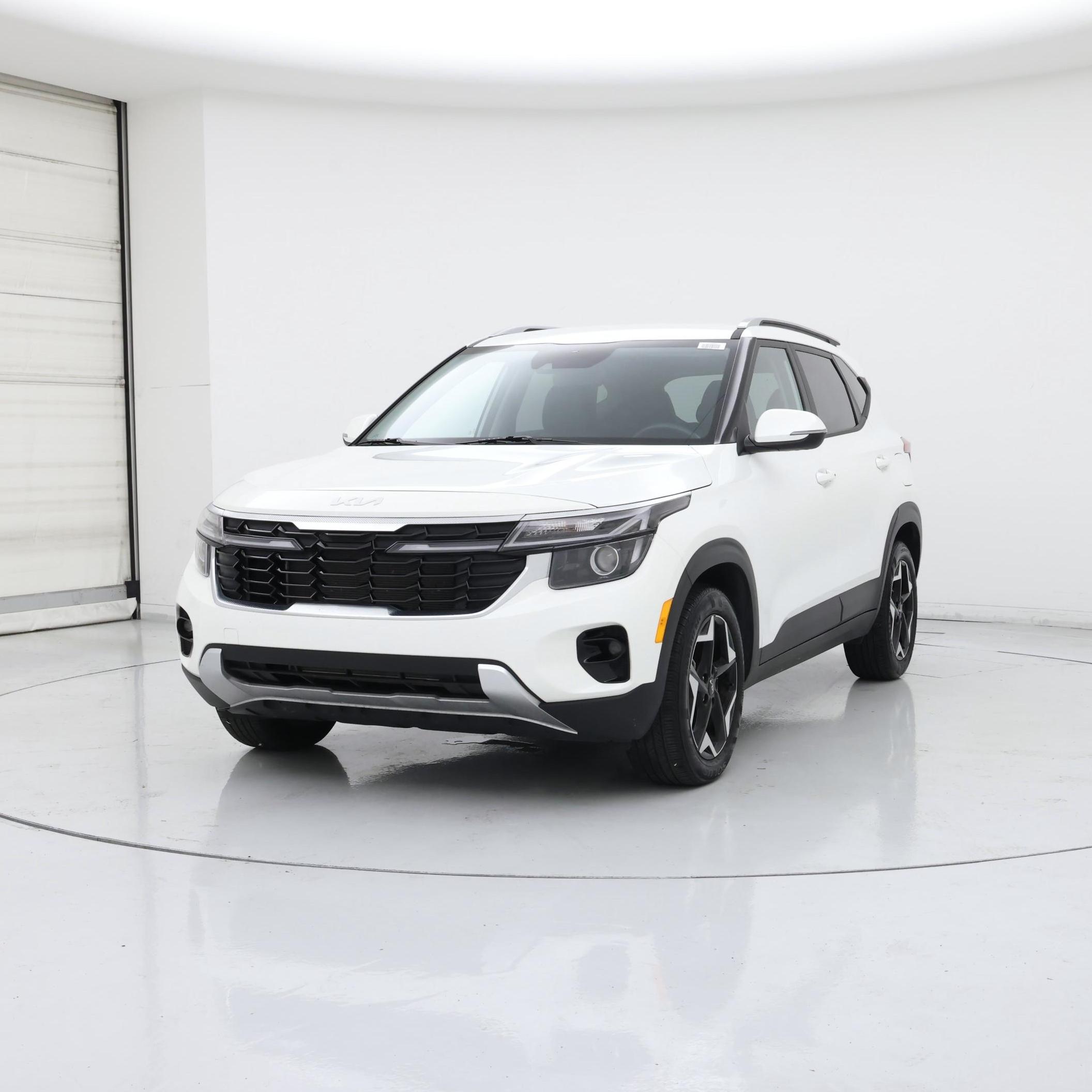 Thumbnail: 2025 Kia Seltos - 4