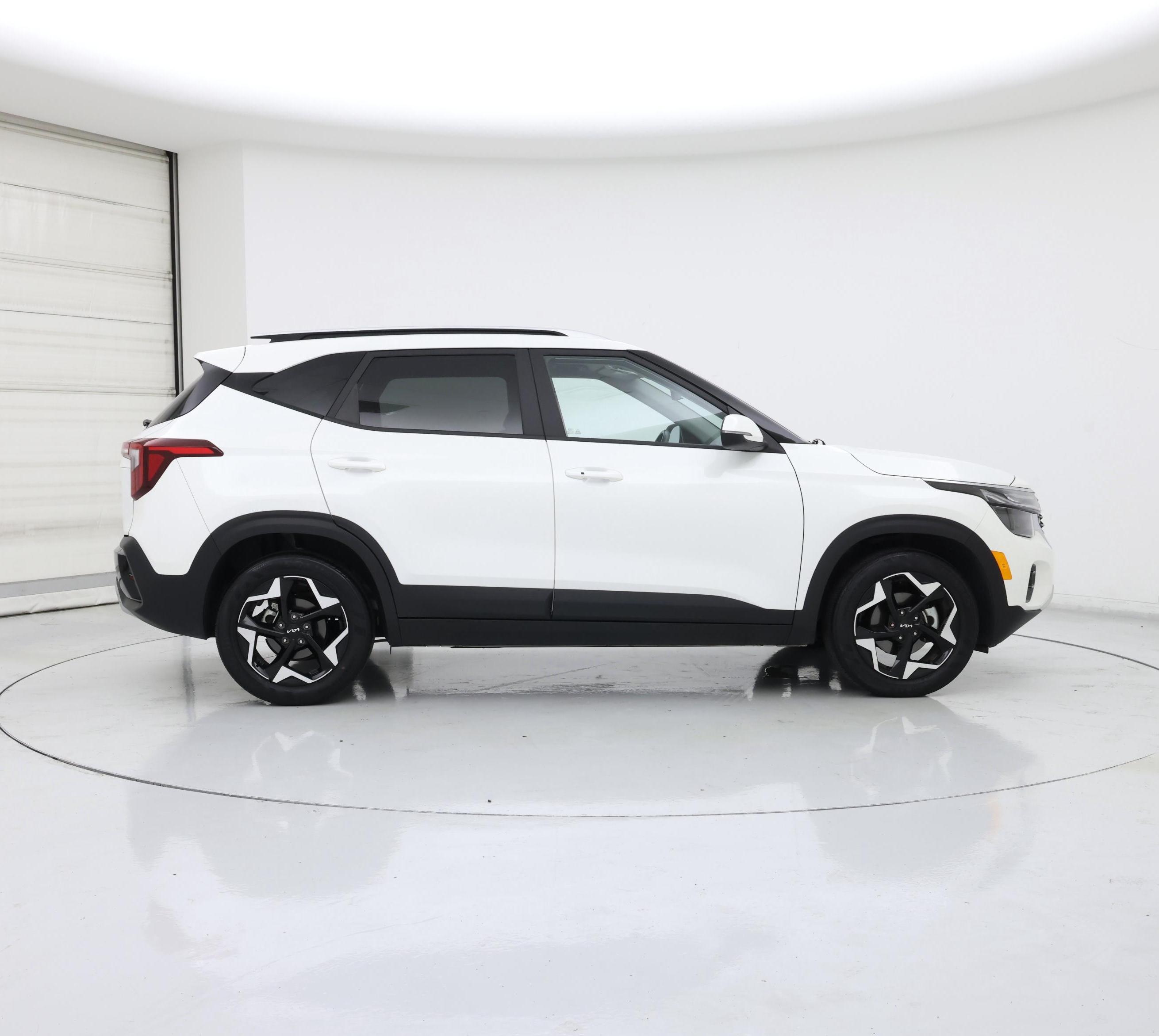 Thumbnail: 2025 Kia Seltos - 7