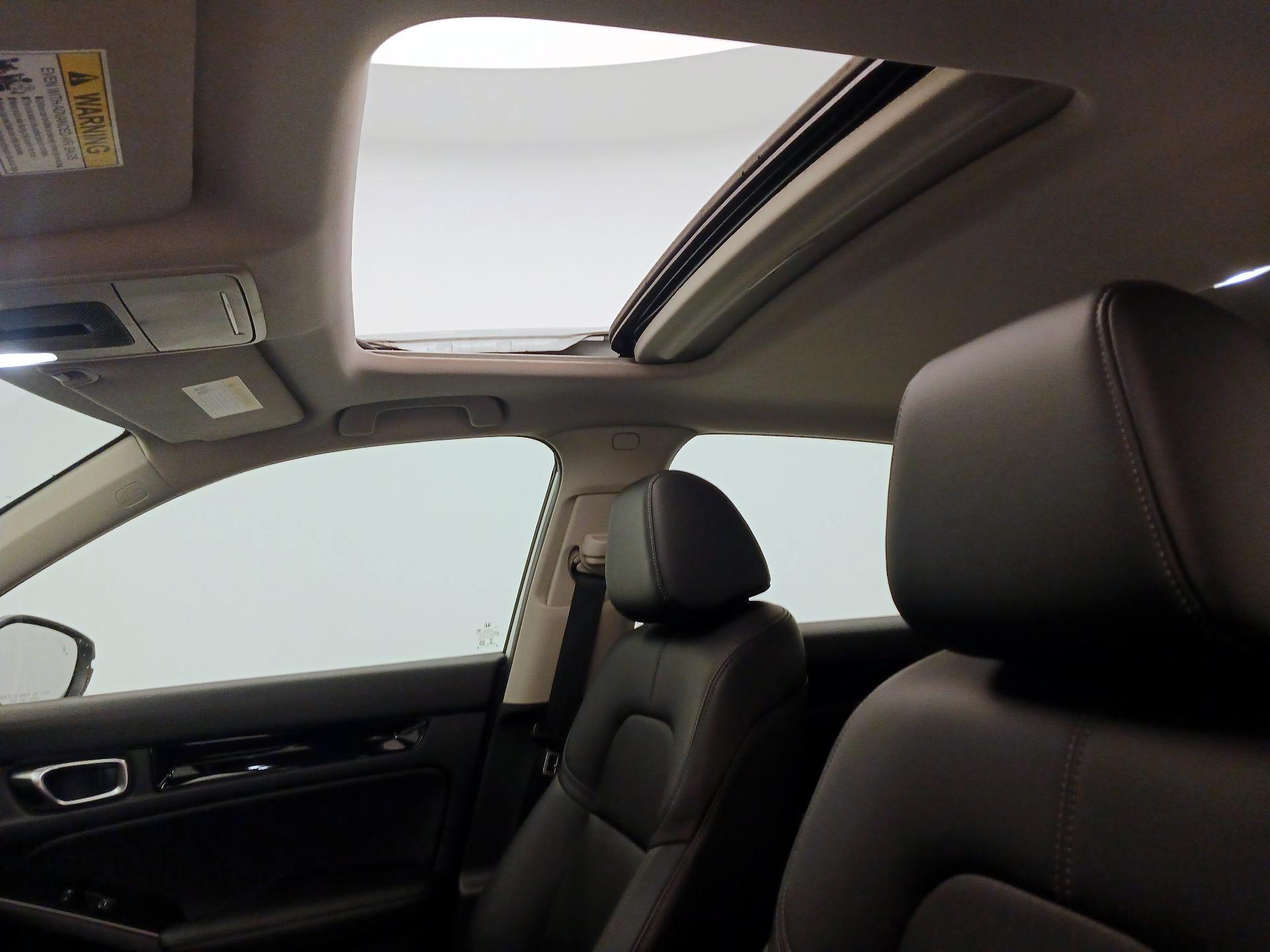 Thumbnail: 2023 Honda Civic - 19