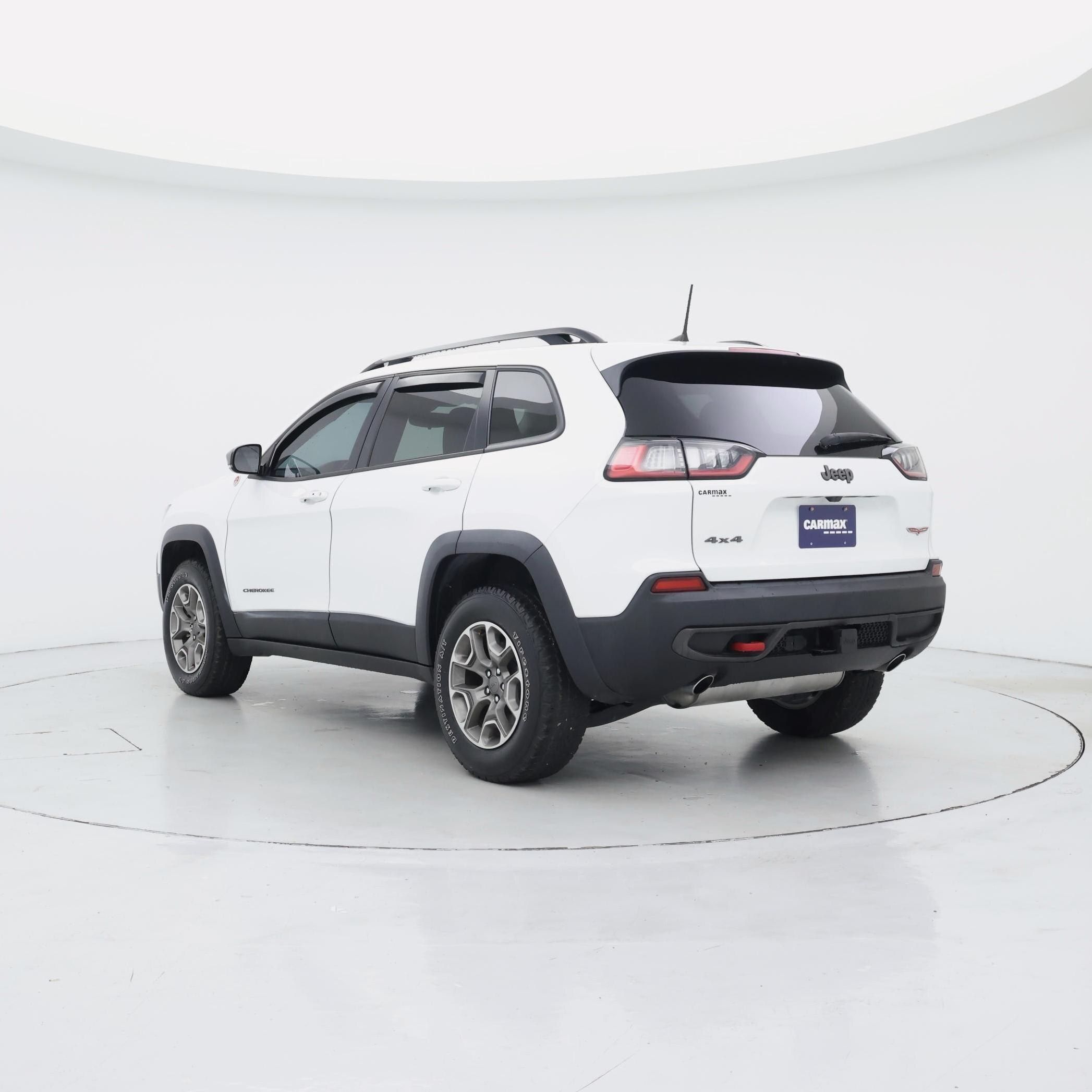 Thumbnail: 2022 Jeep Cherokee - 2