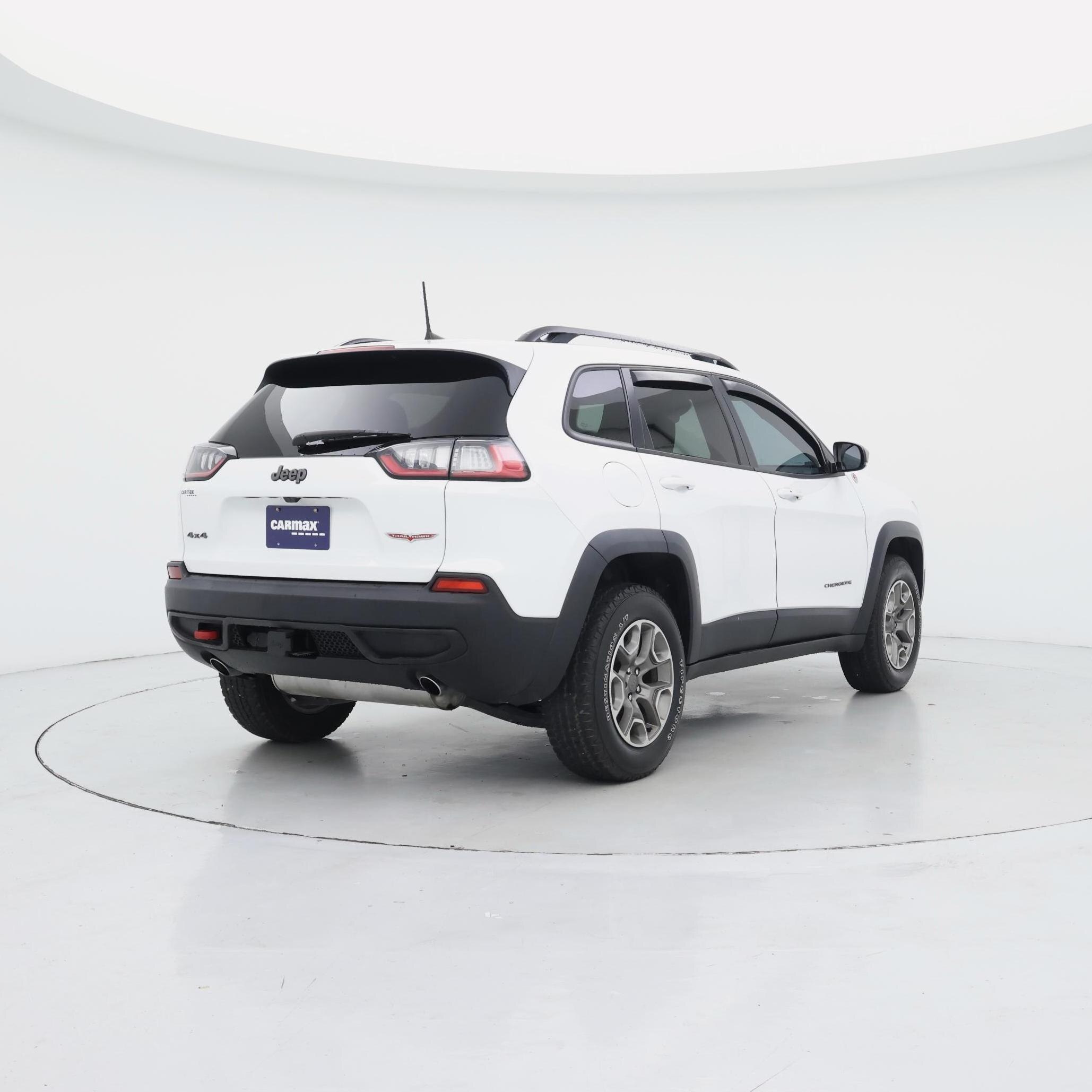 Thumbnail: 2022 Jeep Cherokee - 8