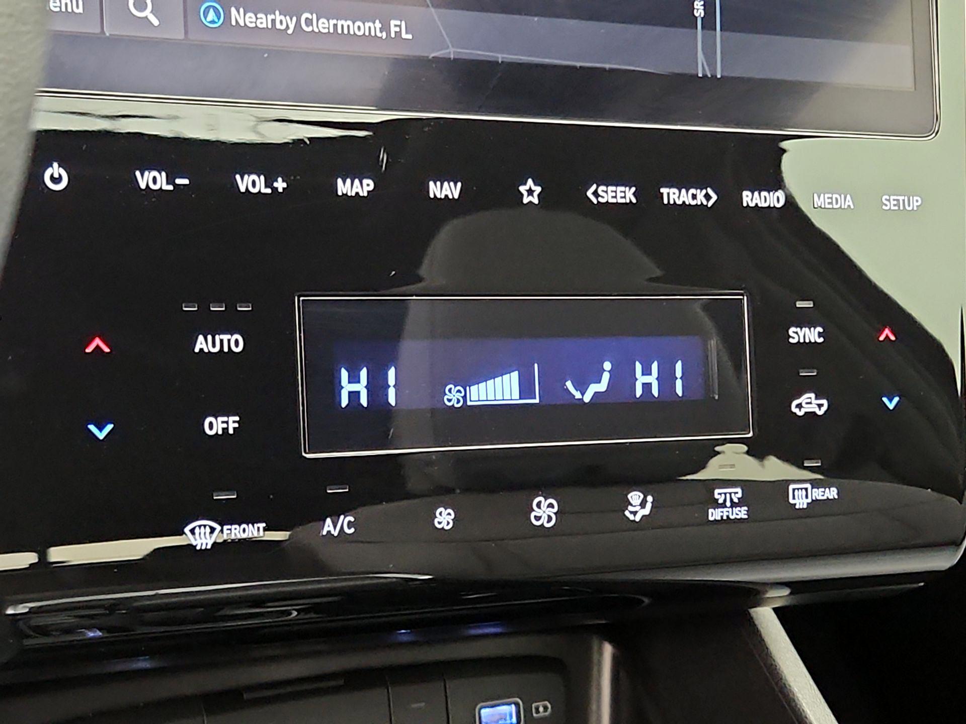 Thumbnail: 2024 Hyundai Santa Cruz - 17