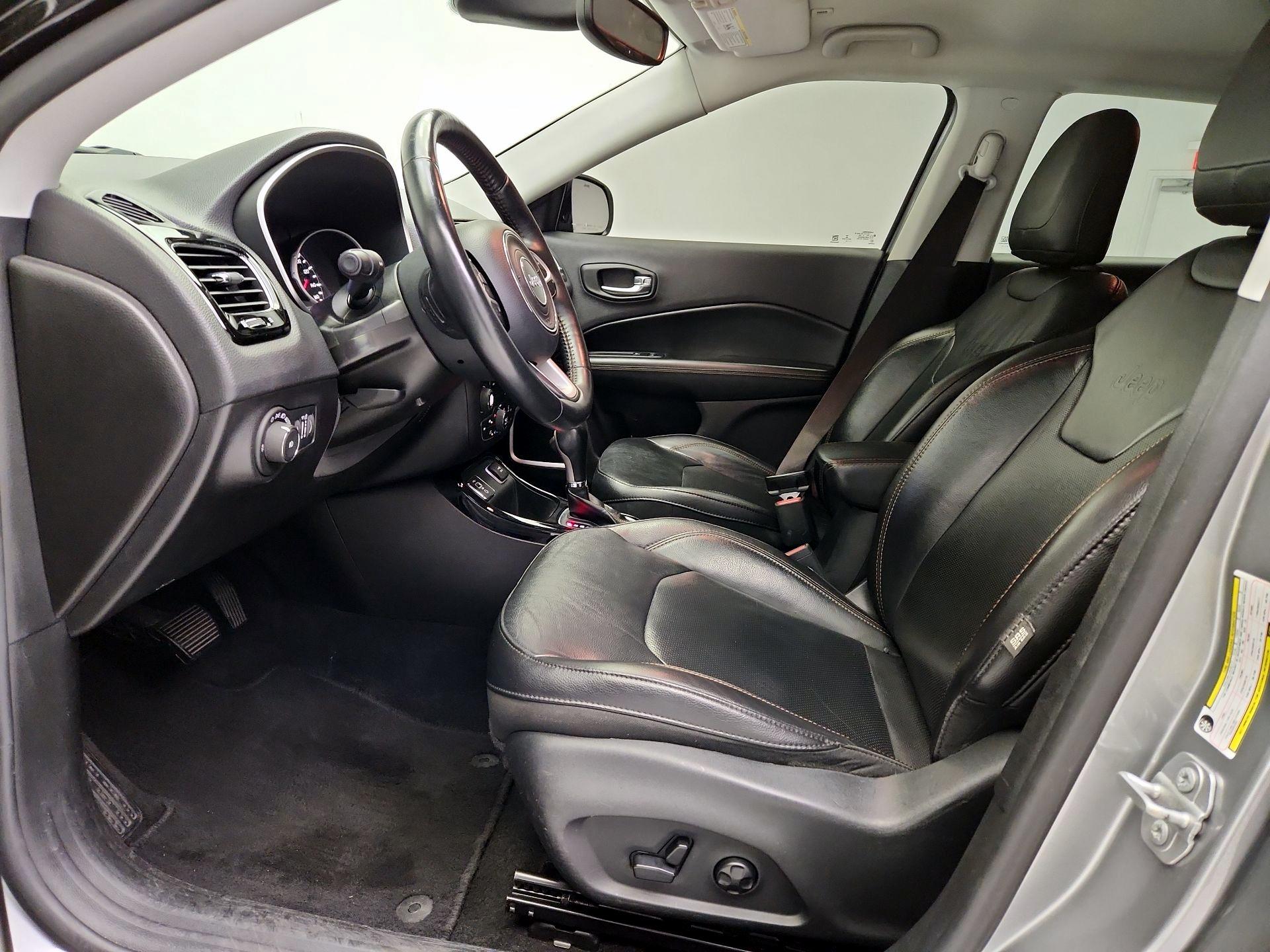 Thumbnail: 2019 Jeep Compass - 11