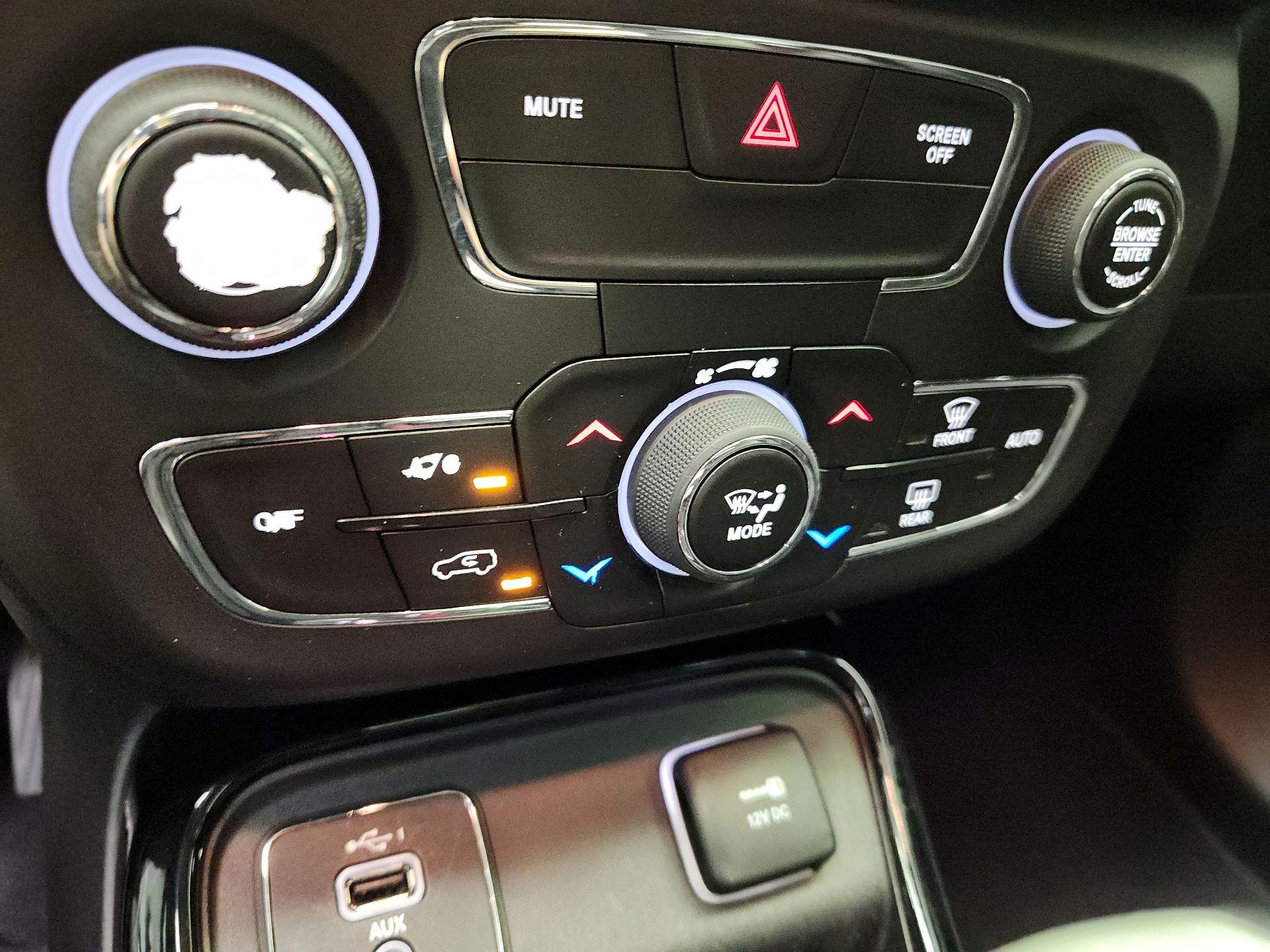 Thumbnail: 2019 Jeep Compass - 17