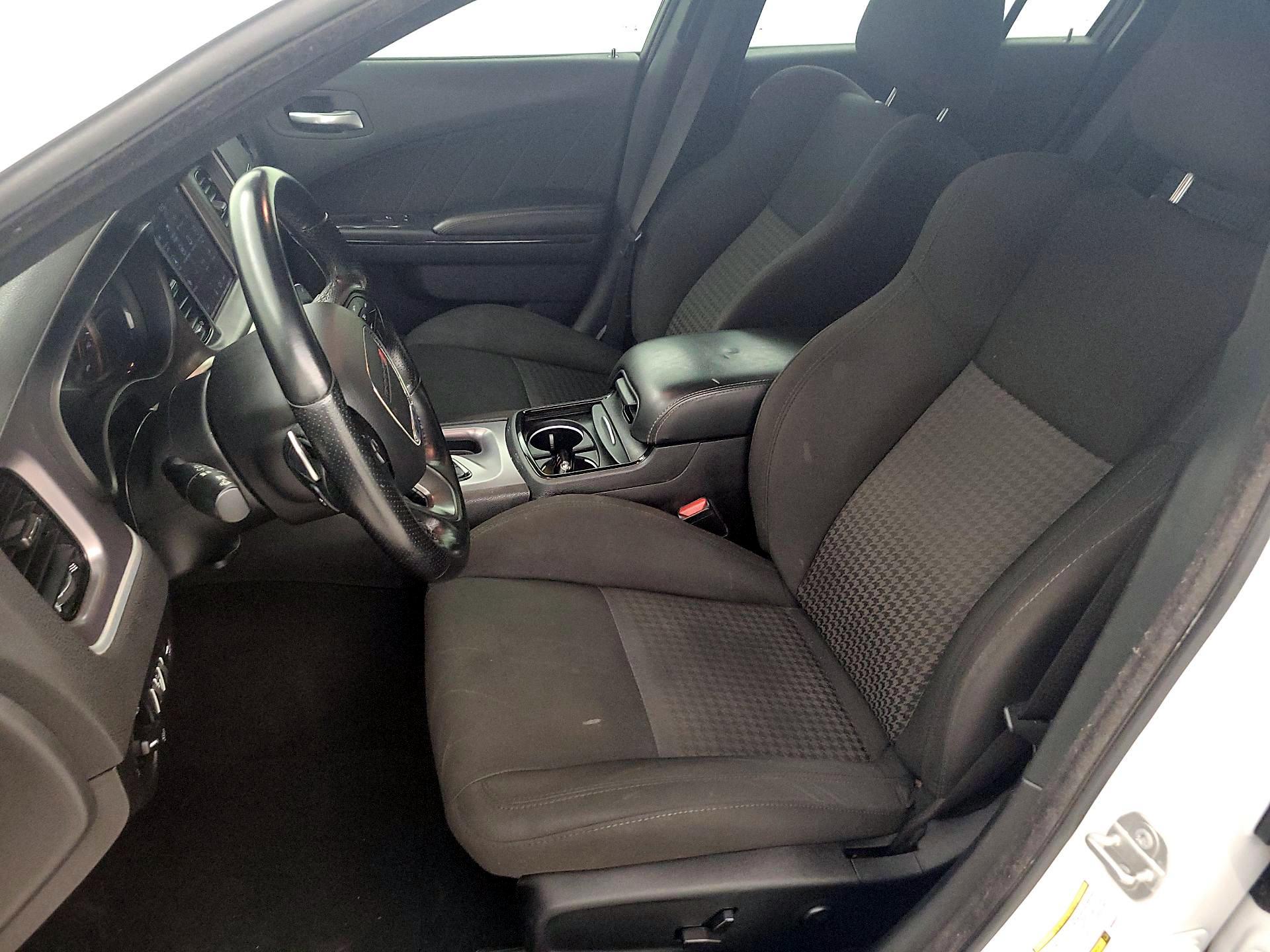 Thumbnail: 2021 Dodge Charger - 9