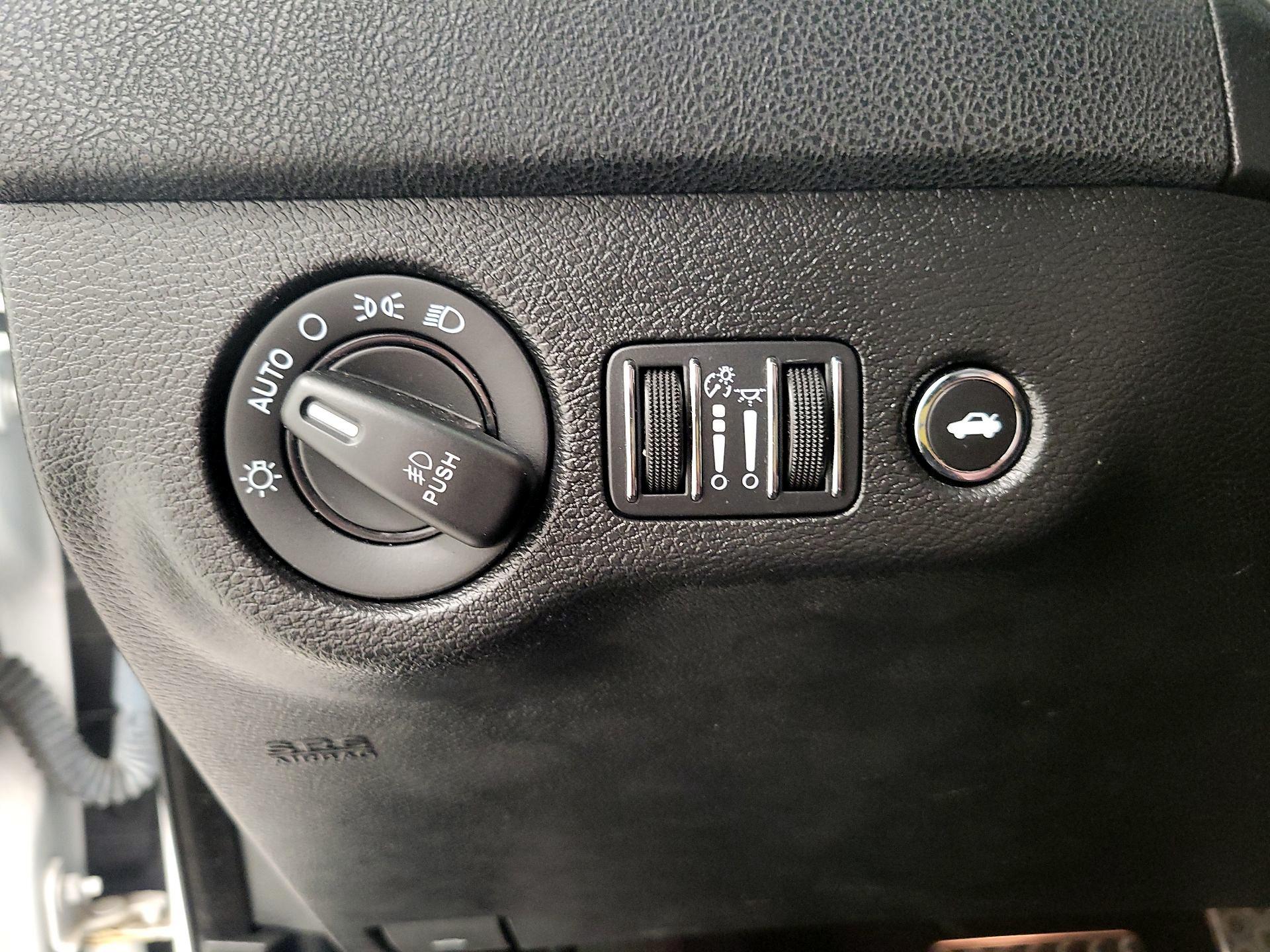 Thumbnail: 2021 Dodge Charger - 11