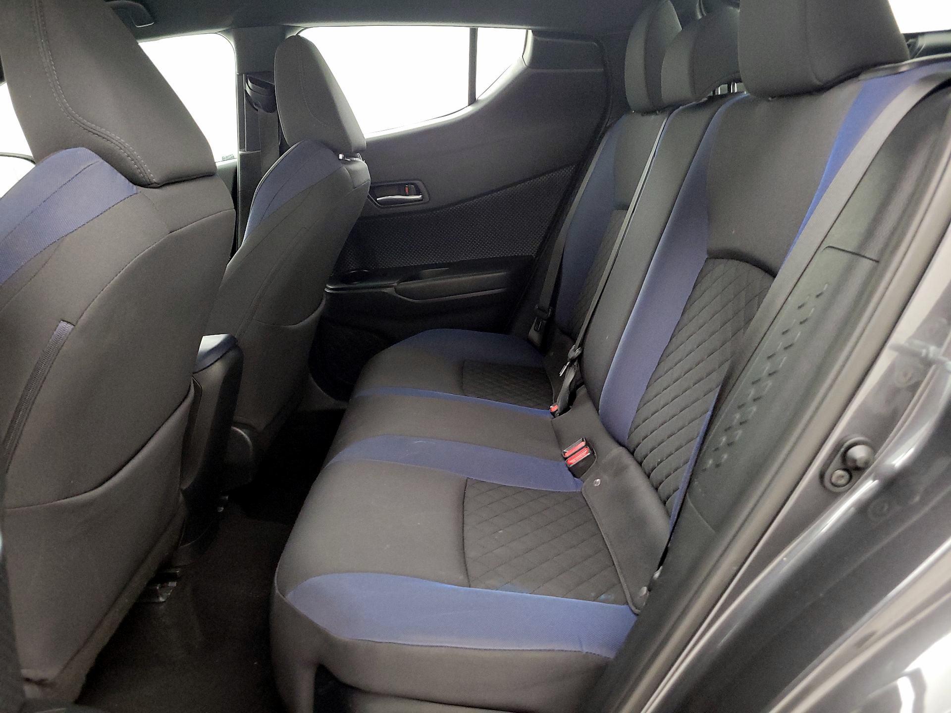 Thumbnail: 2021 Toyota C-HR - 18