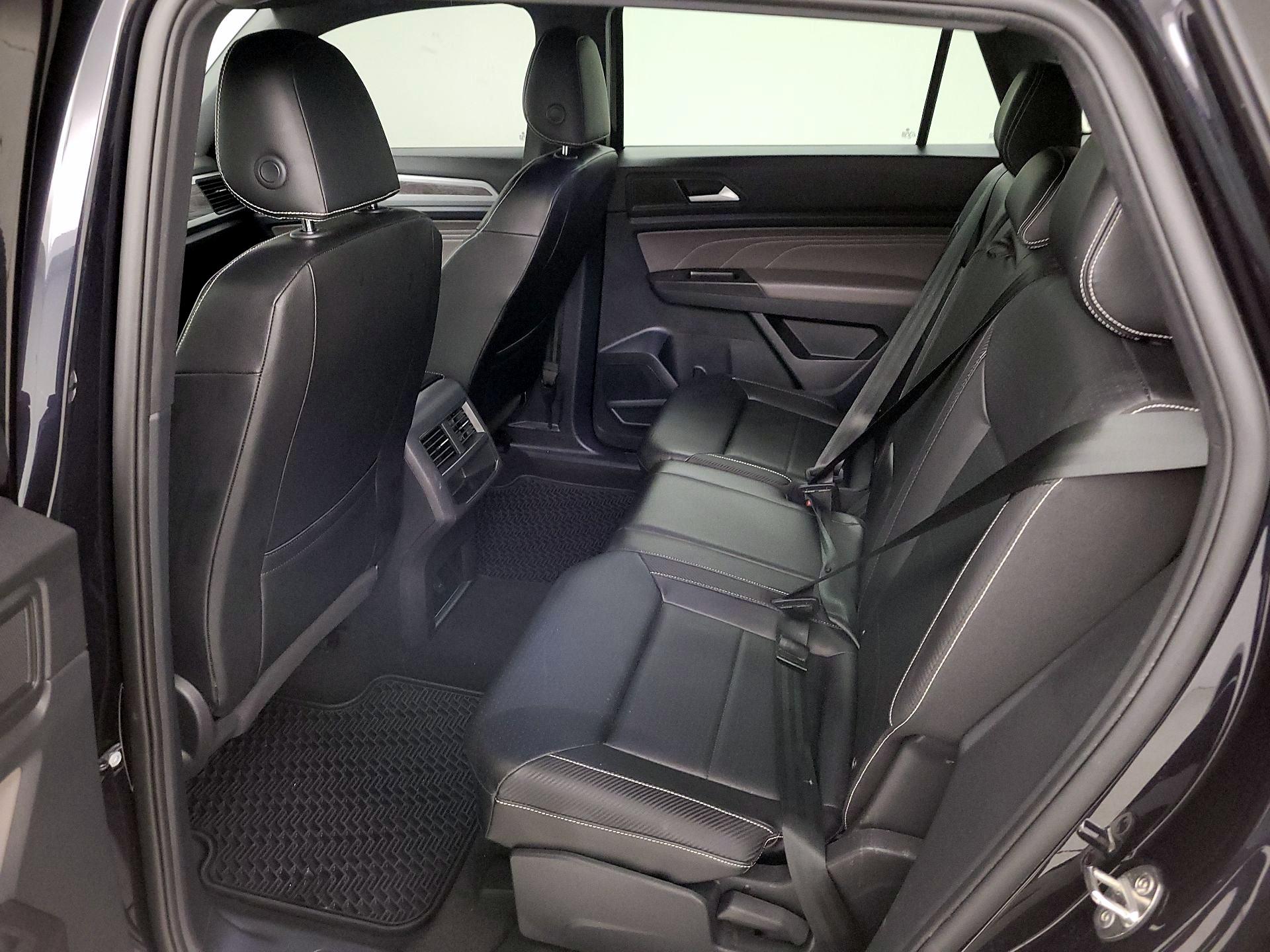 Thumbnail: 2022 Volkswagen Atlas - 18