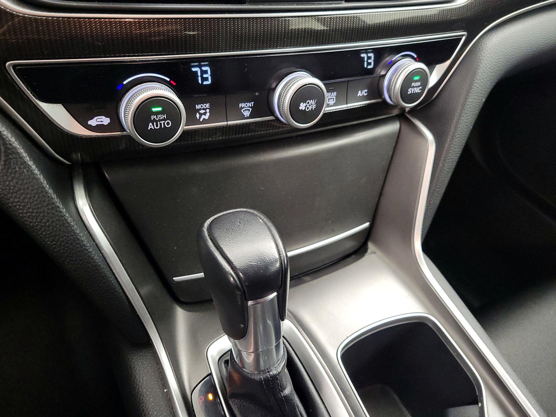 Thumbnail: 2022 Honda Accord - 16