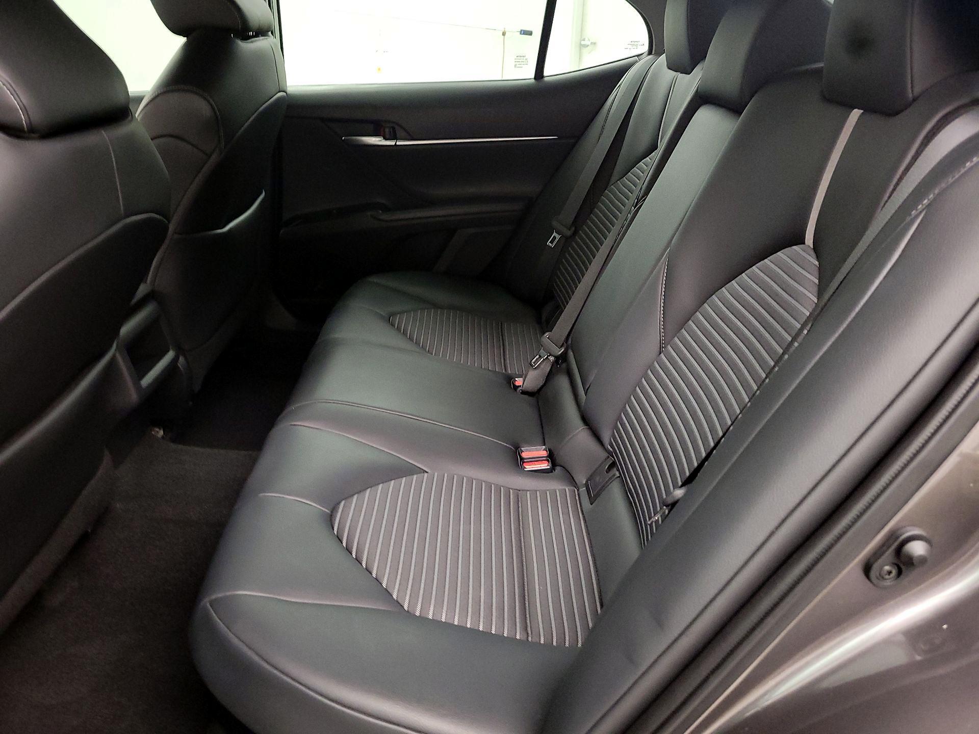 Thumbnail: 2020 Toyota Camry - 19