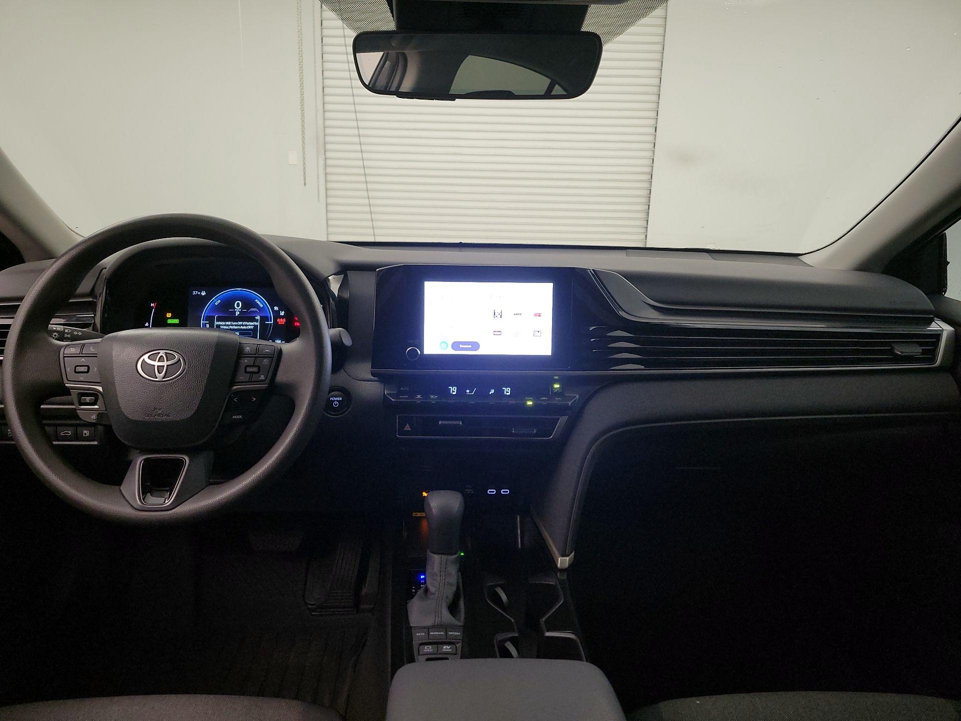 Thumbnail: 2025 Toyota Camry - 9