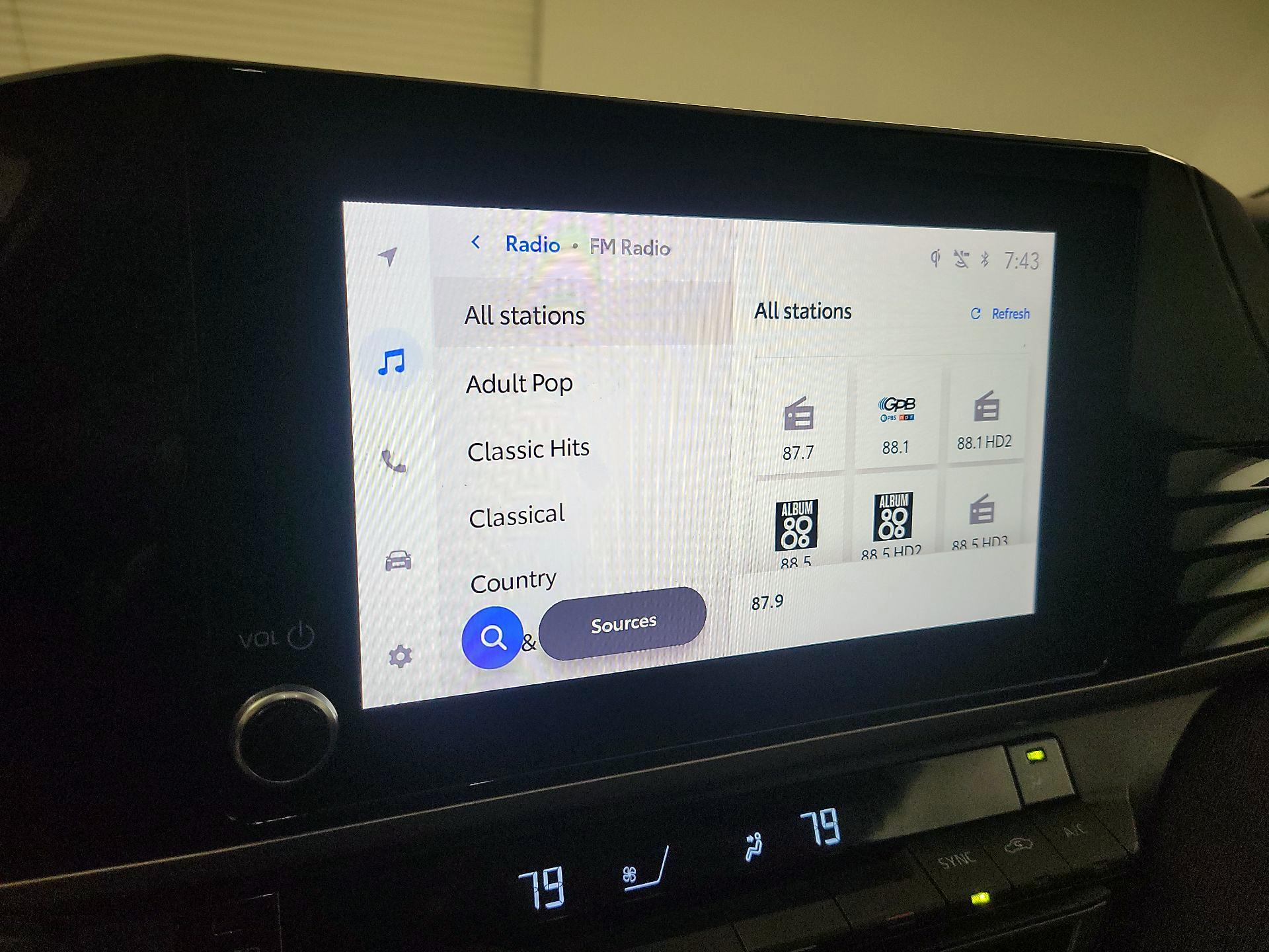 Thumbnail: 2025 Toyota Camry - 15