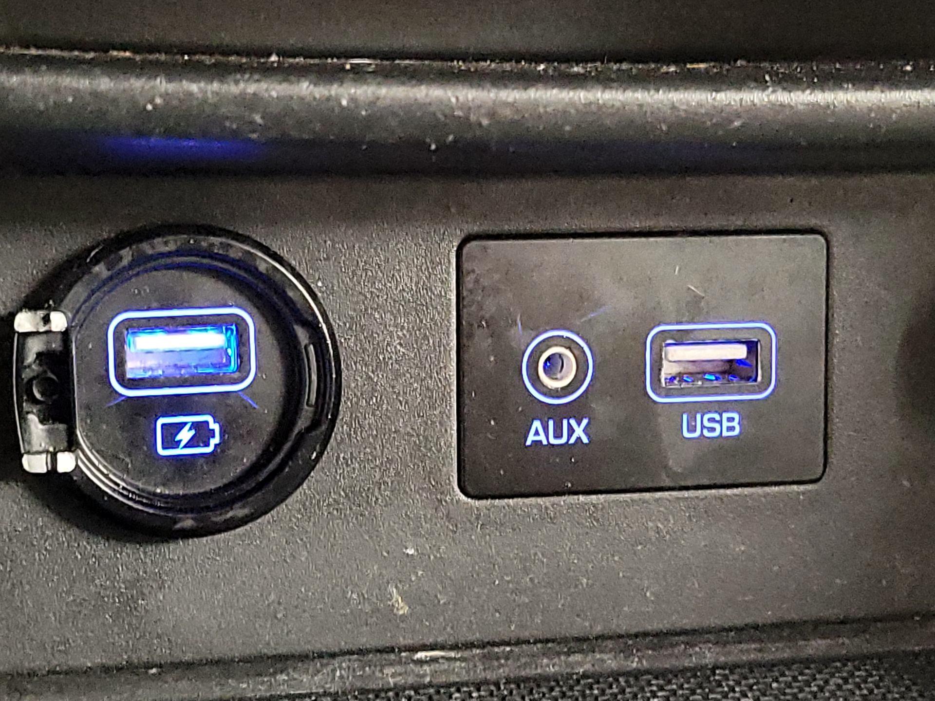 Thumbnail: 2020 Hyundai Kona - 18