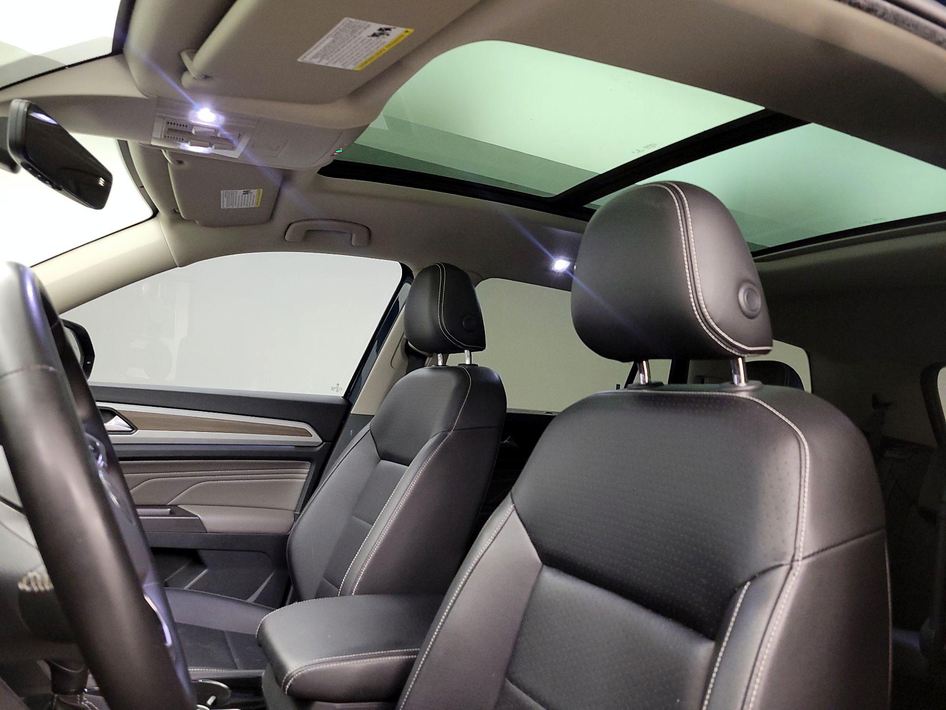 Thumbnail: 2022 Volkswagen Atlas - 20