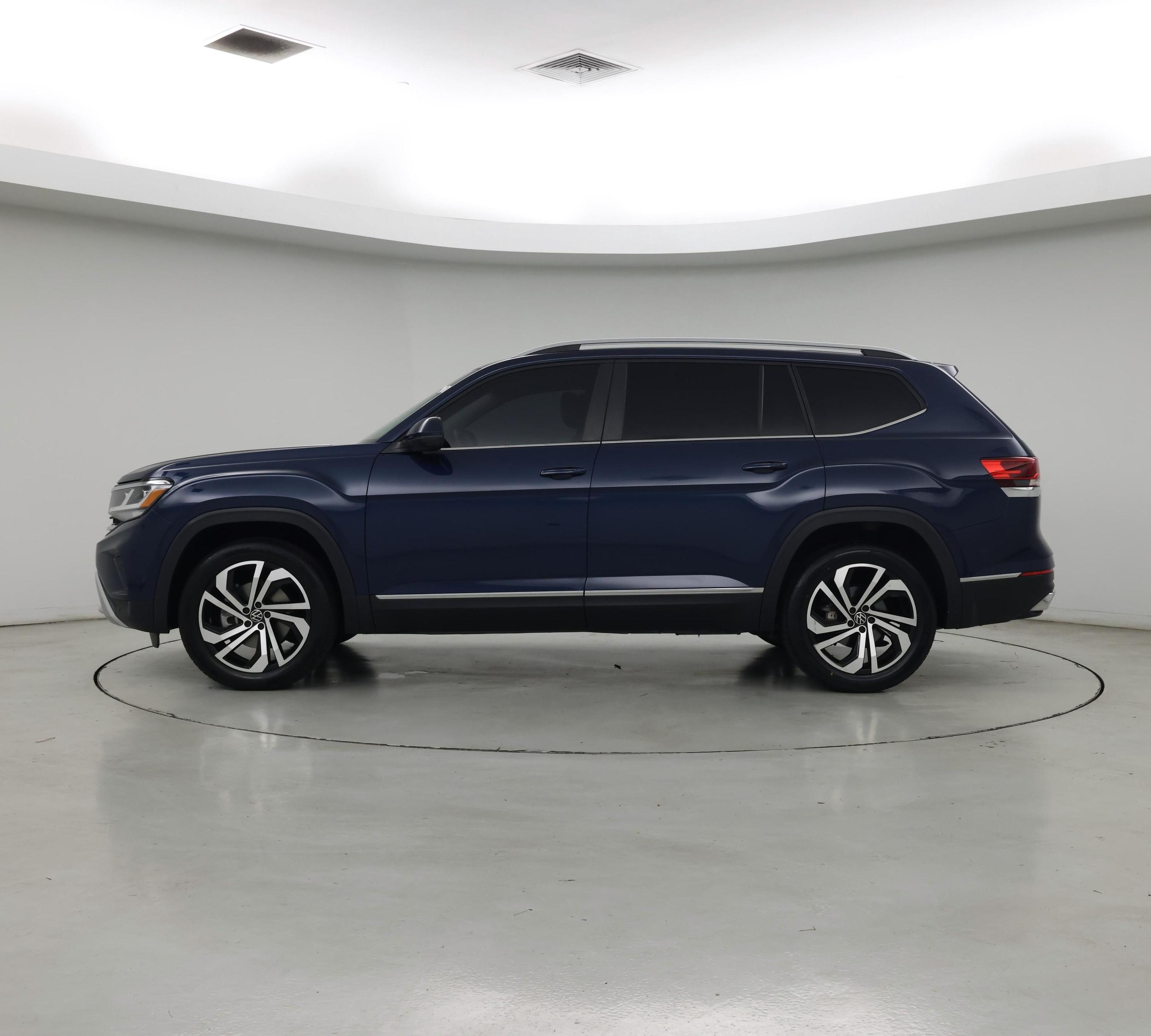 Thumbnail: 2022 Volkswagen Atlas - 3