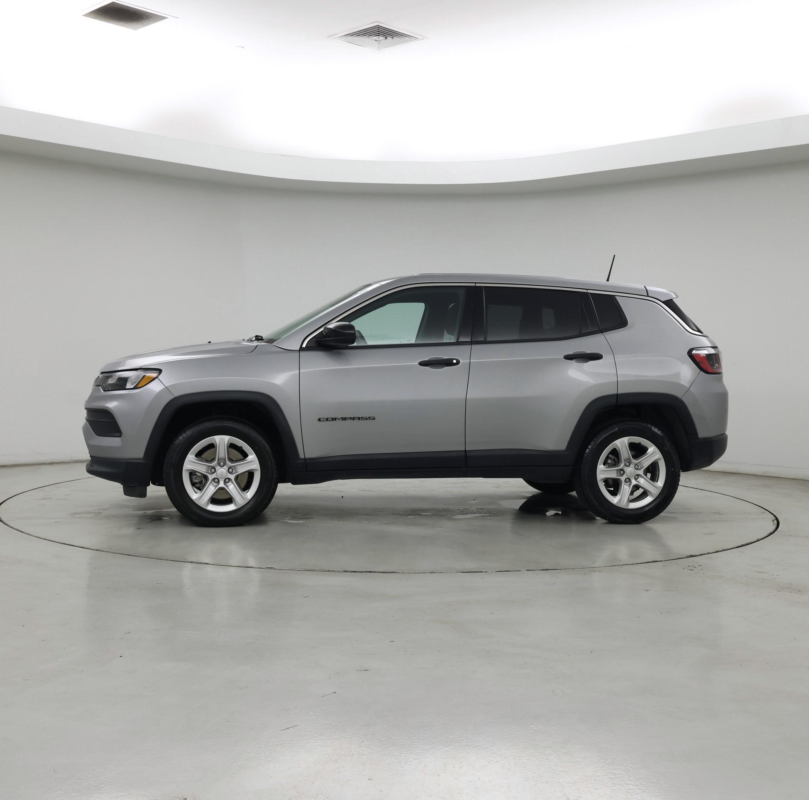 Thumbnail: 2023 Jeep Compass - 3