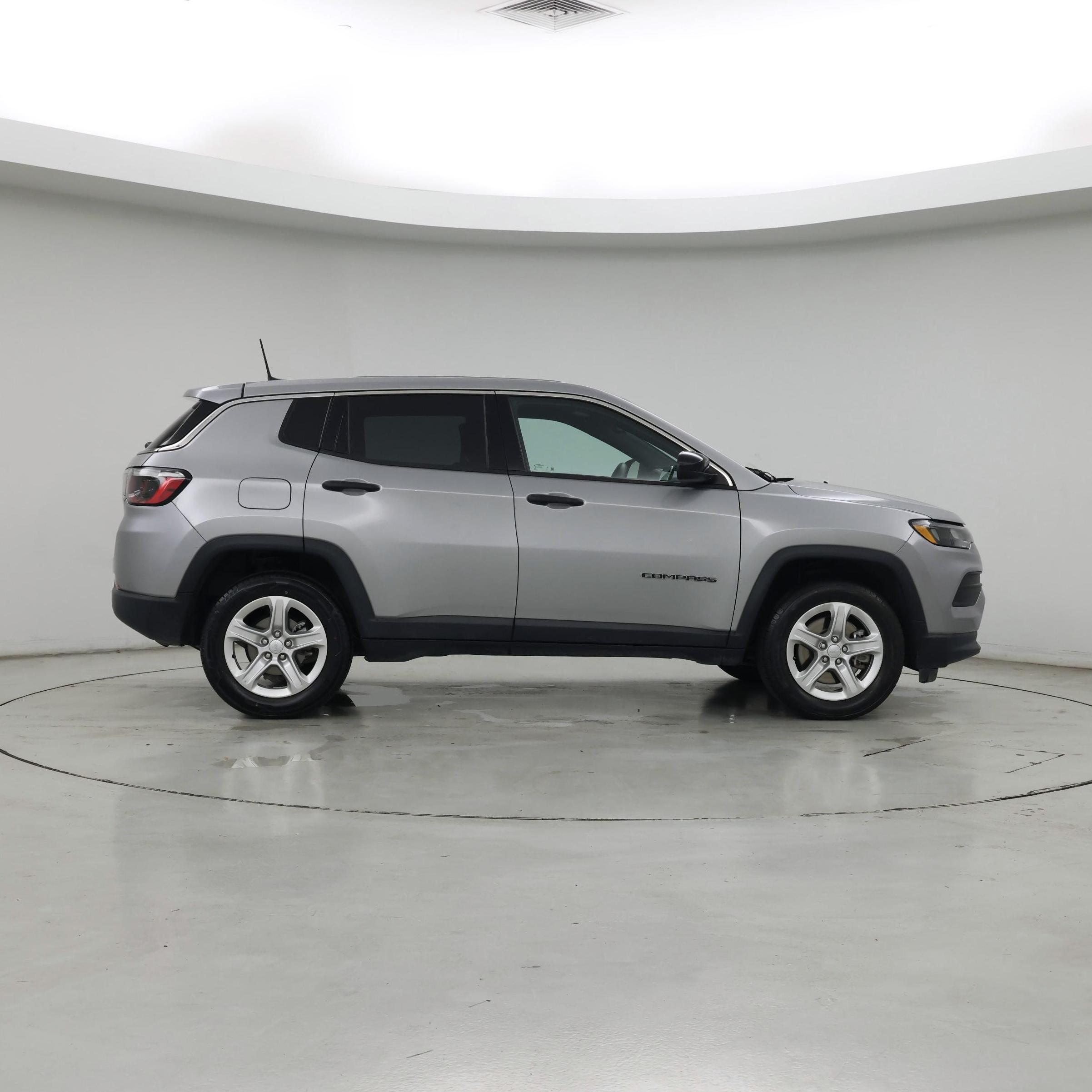 Thumbnail: 2023 Jeep Compass - 7