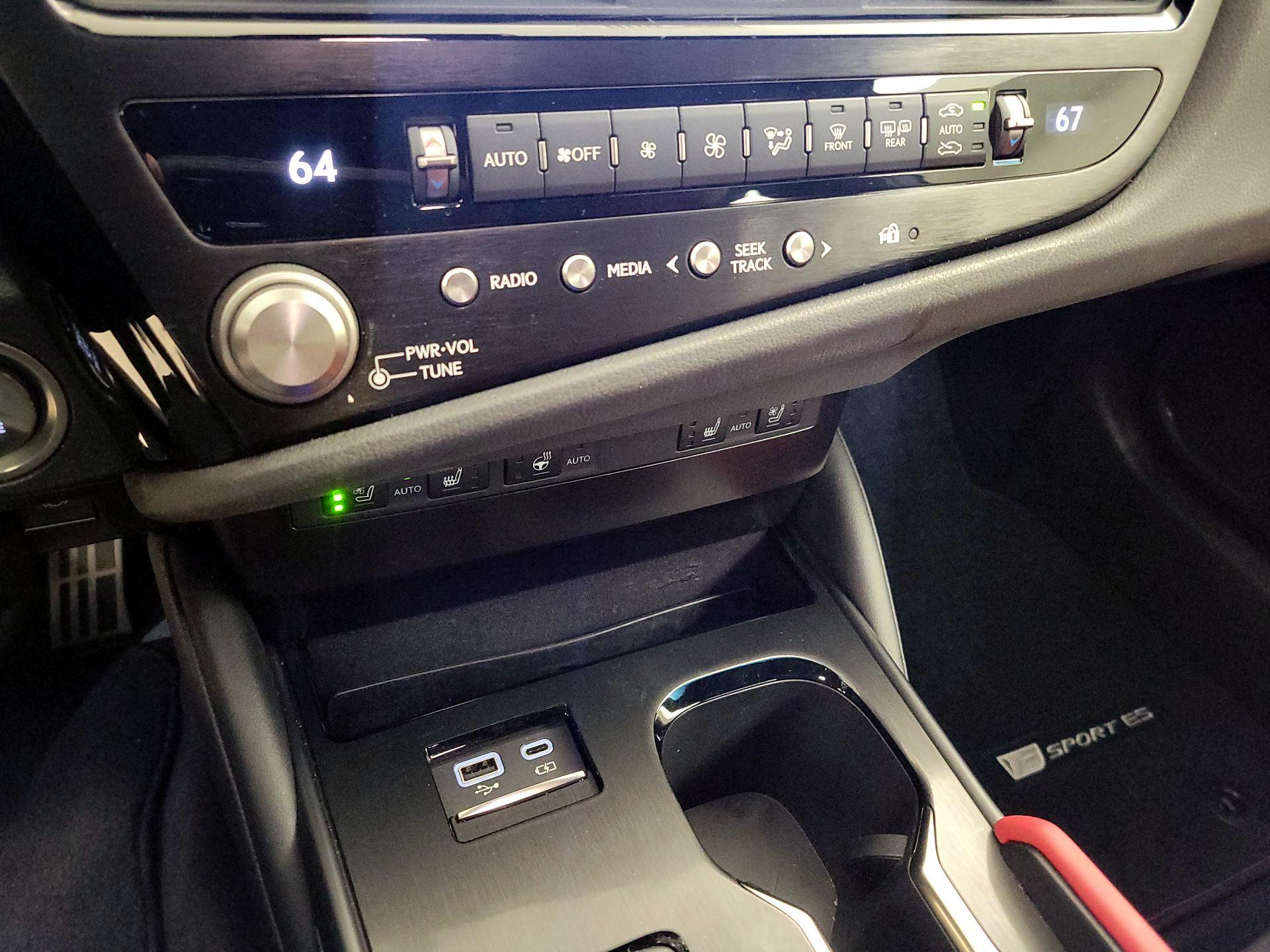 Thumbnail: 2023 Lexus ES - 16