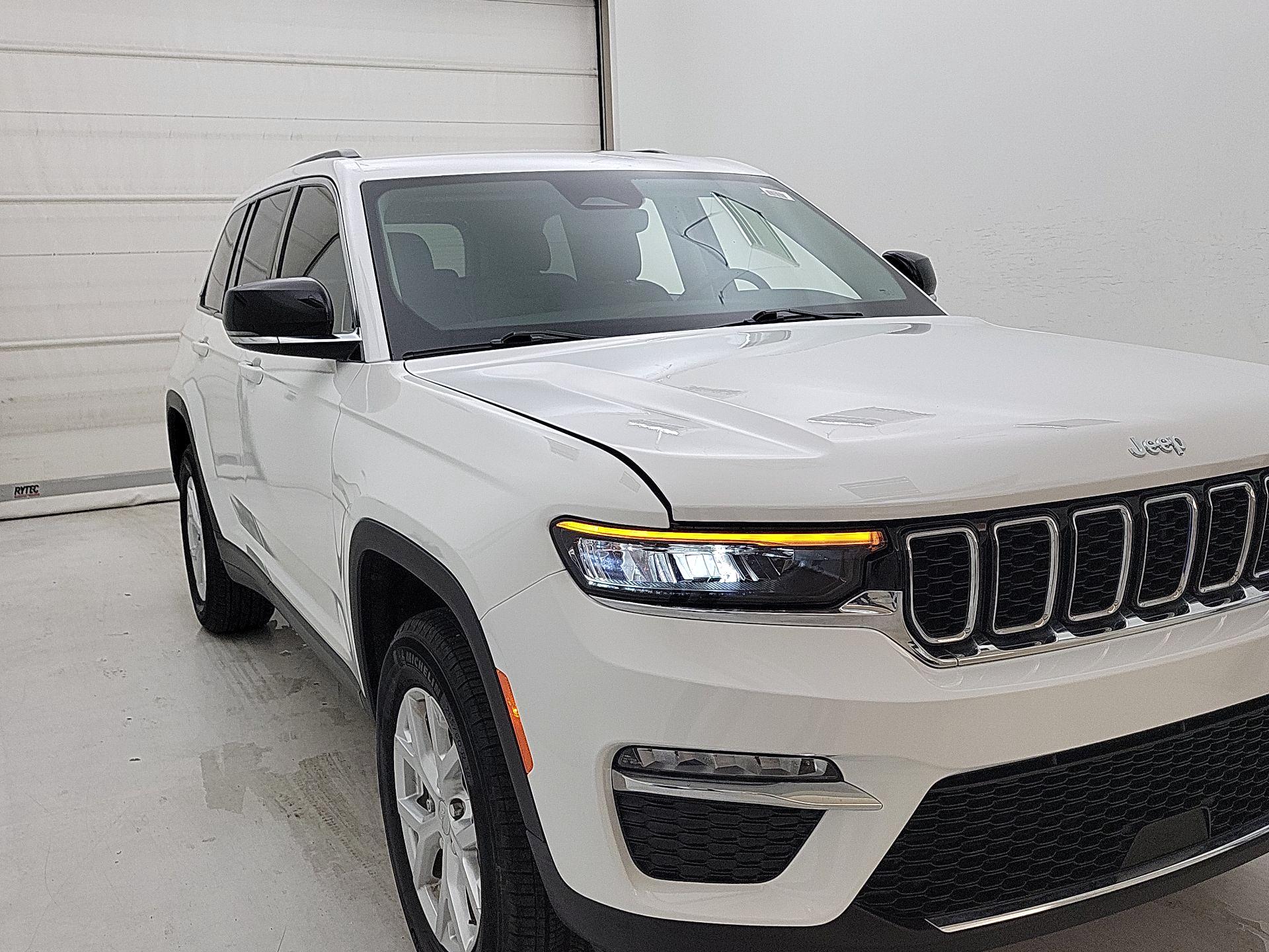 Thumbnail: 2023 Jeep Grand Cherokee - 1