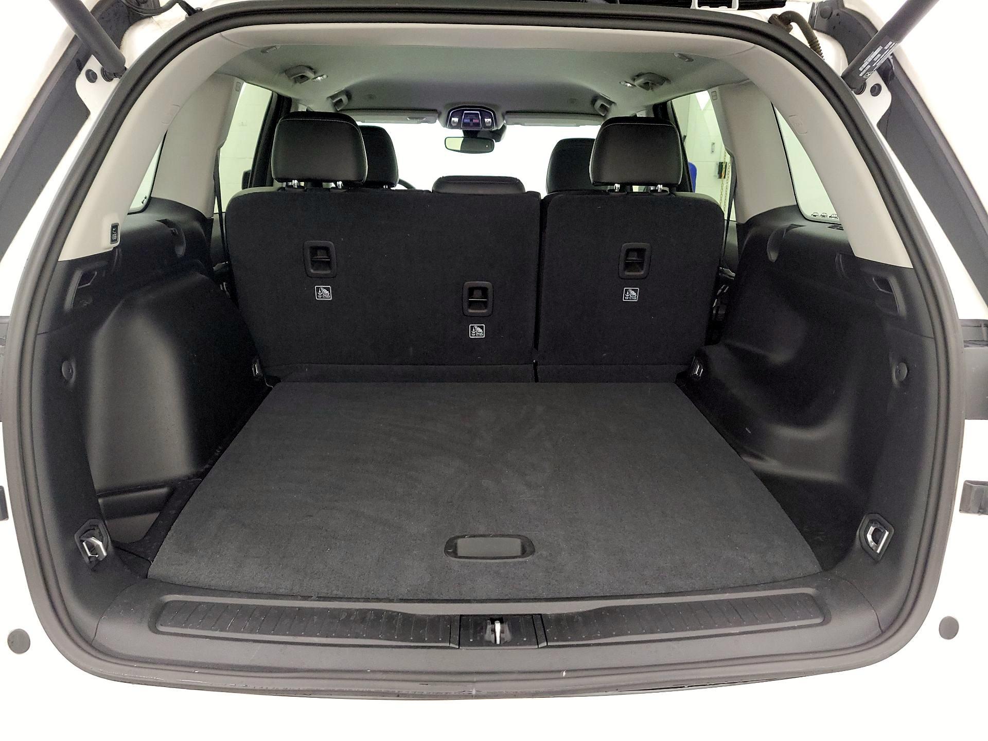 Thumbnail: 2023 Jeep Grand Cherokee - 19