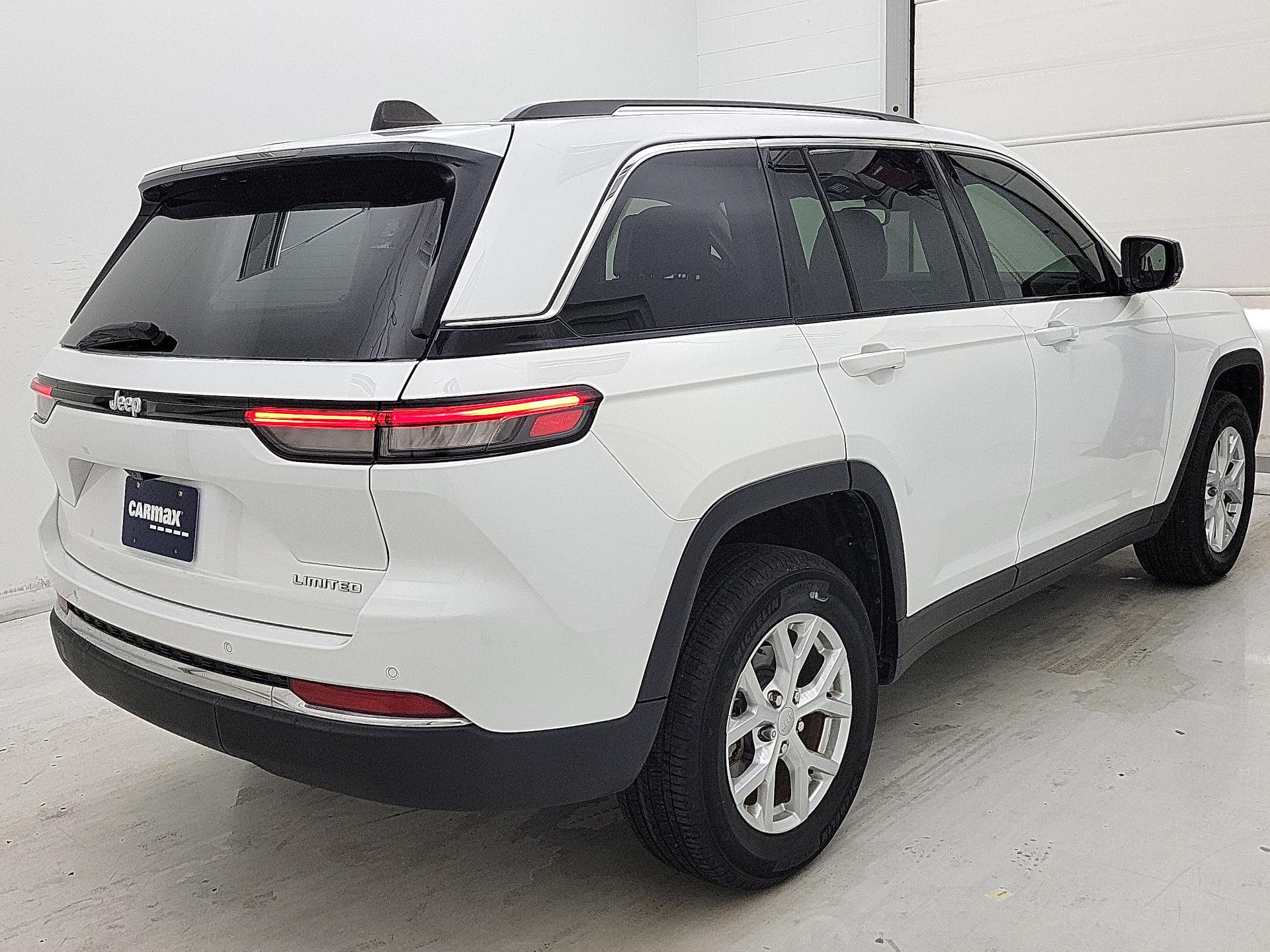 Thumbnail: 2023 Jeep Grand Cherokee - 5