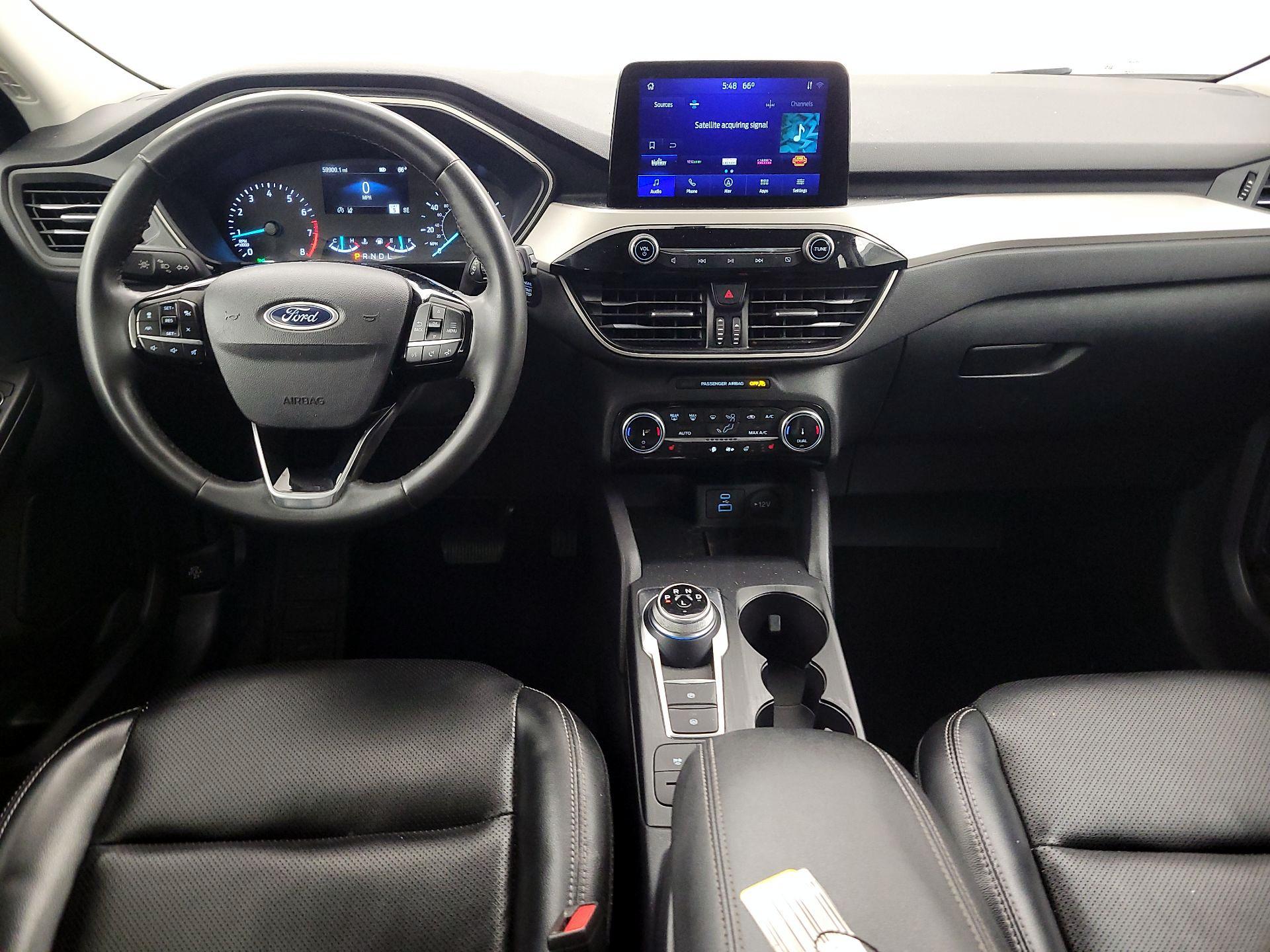 Thumbnail: 2022 Ford Escape - 9