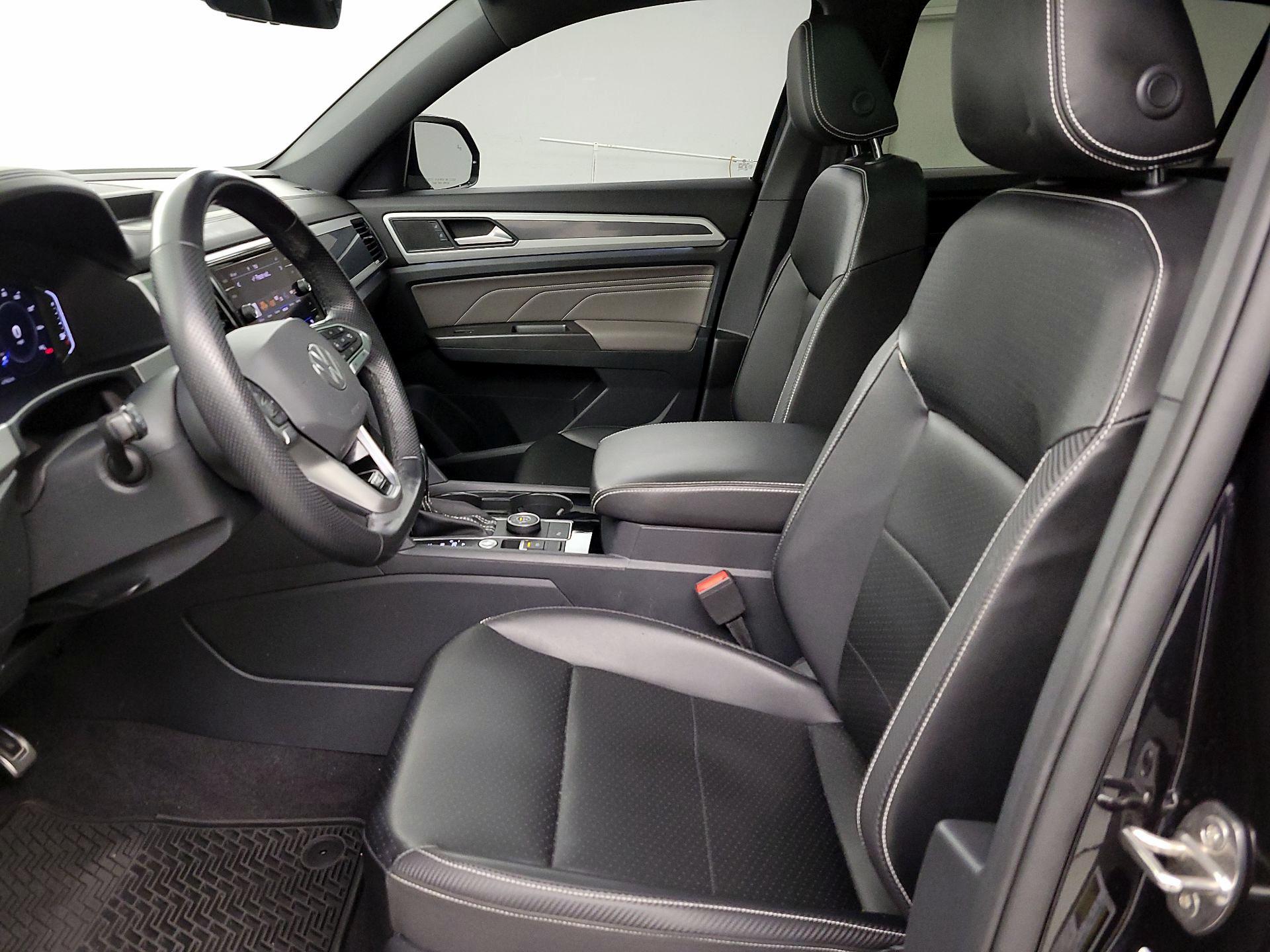 Thumbnail: 2022 Volkswagen Atlas - 11