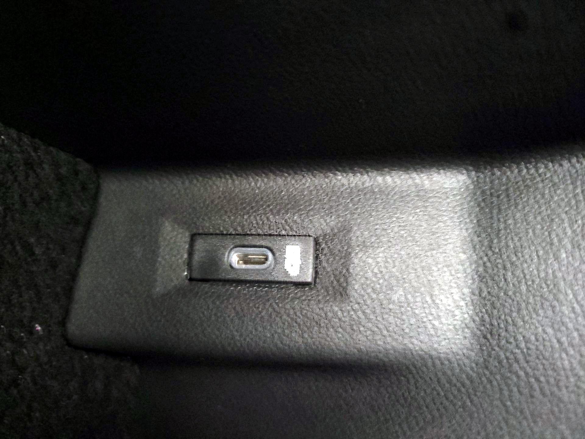 Thumbnail: 2022 Volkswagen Atlas - 18