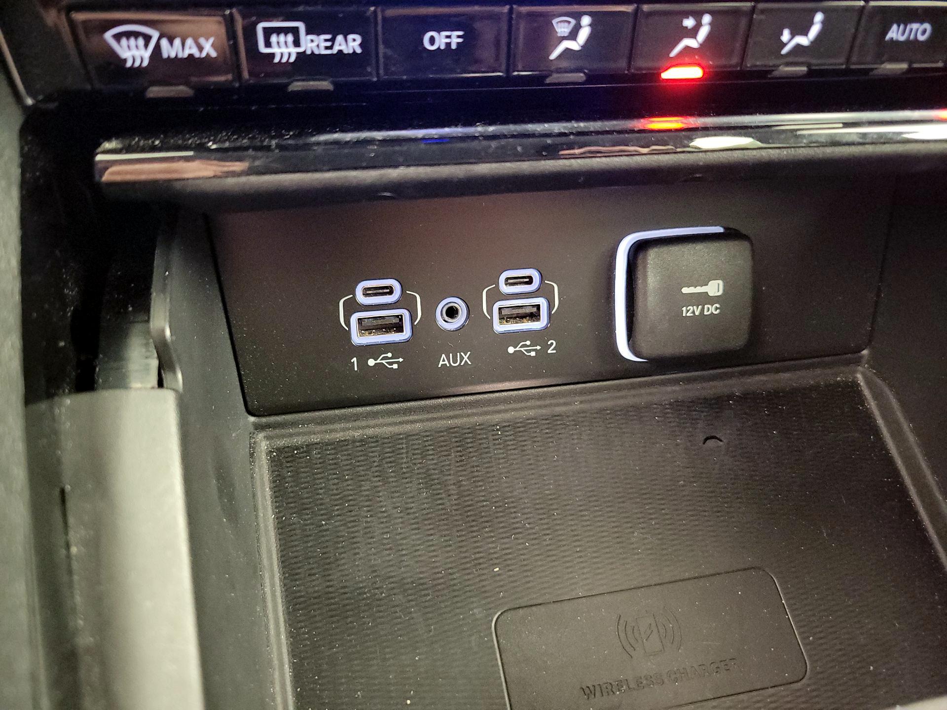 Thumbnail: 2023 Jeep Grand Cherokee - 17