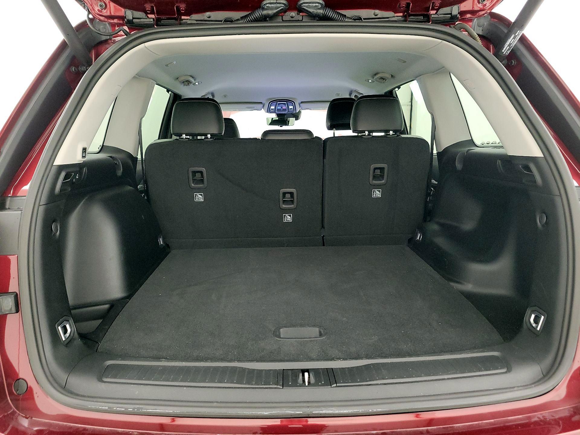 Thumbnail: 2023 Jeep Grand Cherokee - 19