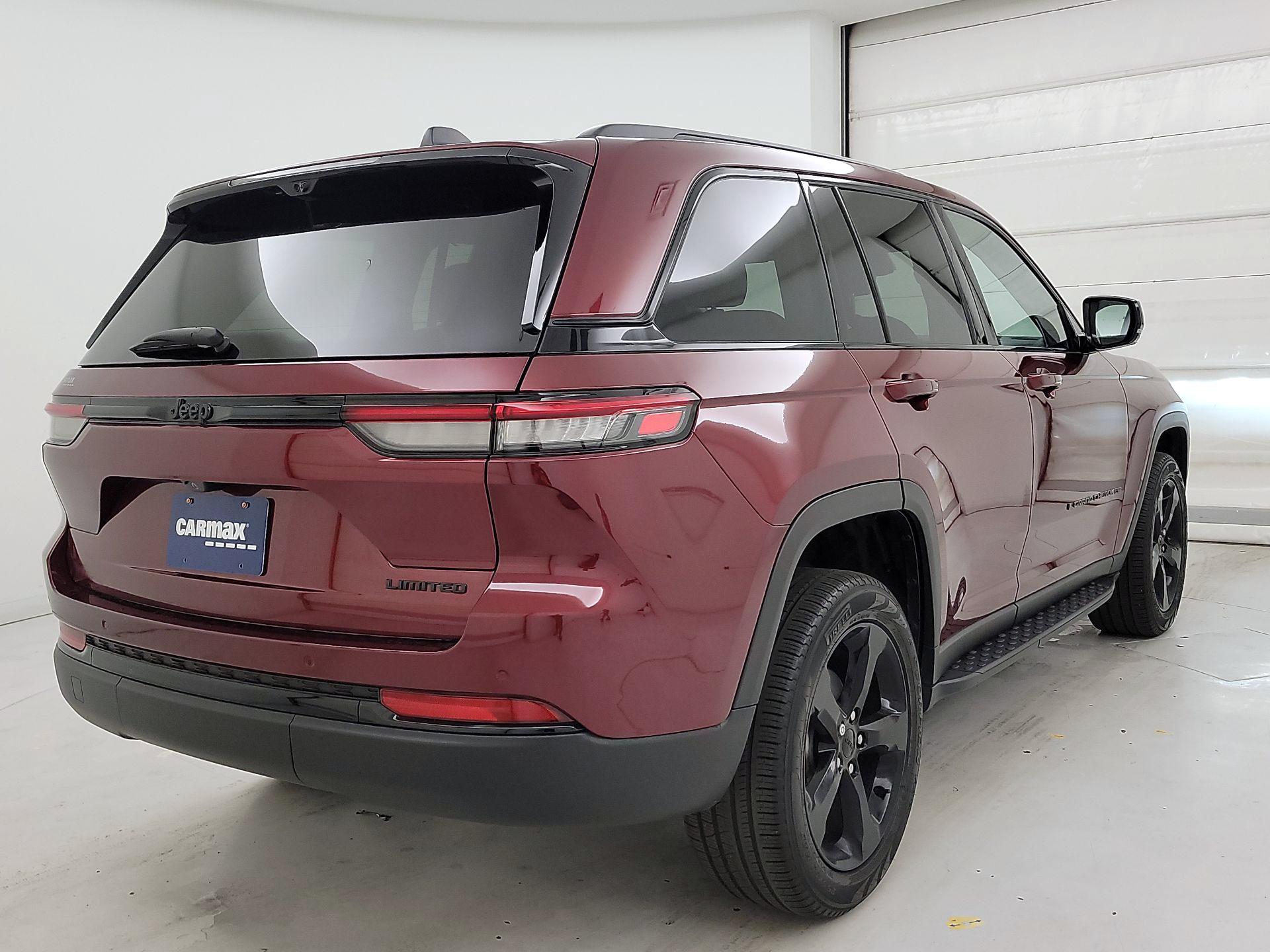 Thumbnail: 2023 Jeep Grand Cherokee - 5