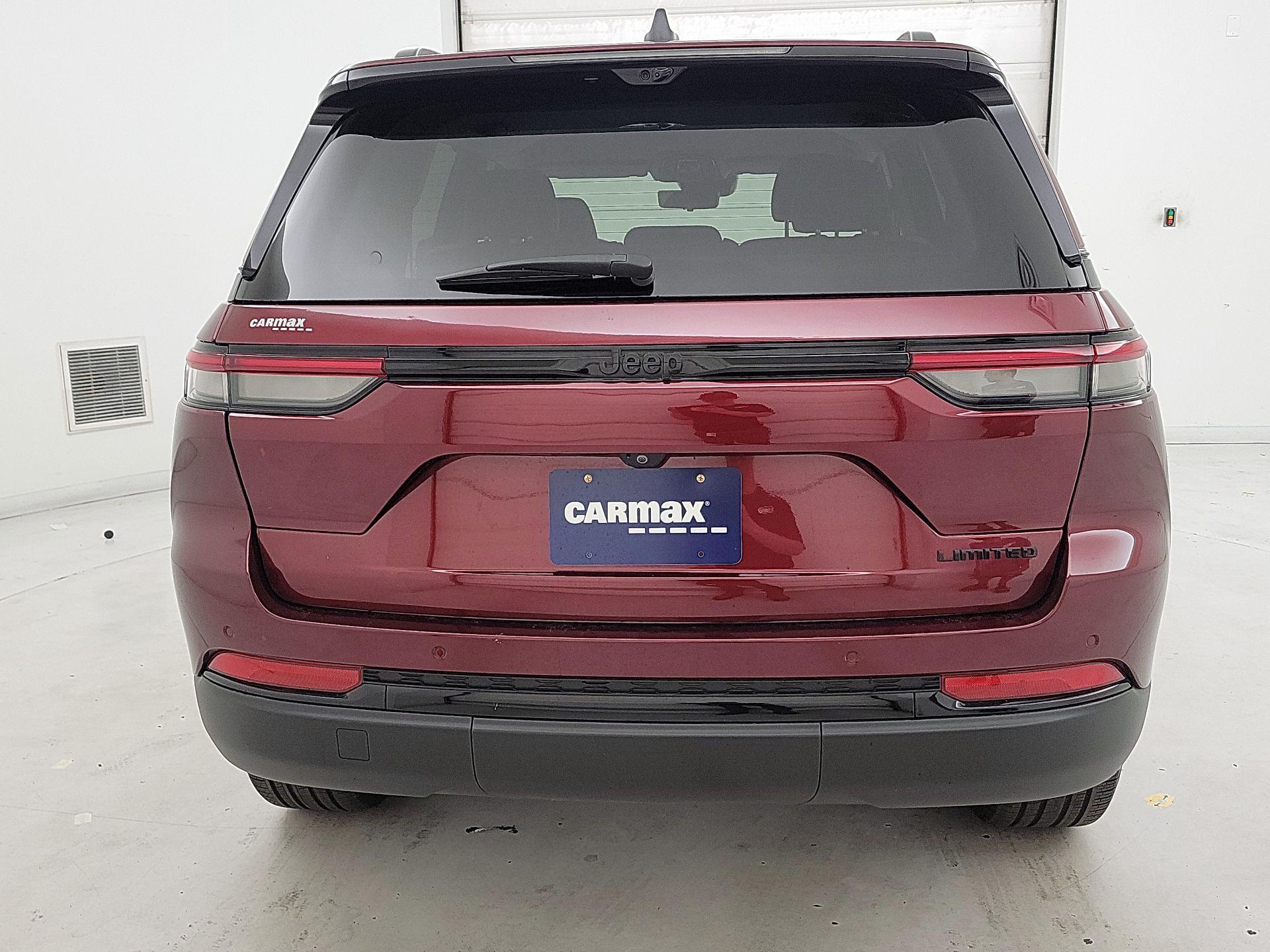 Thumbnail: 2023 Jeep Grand Cherokee - 6