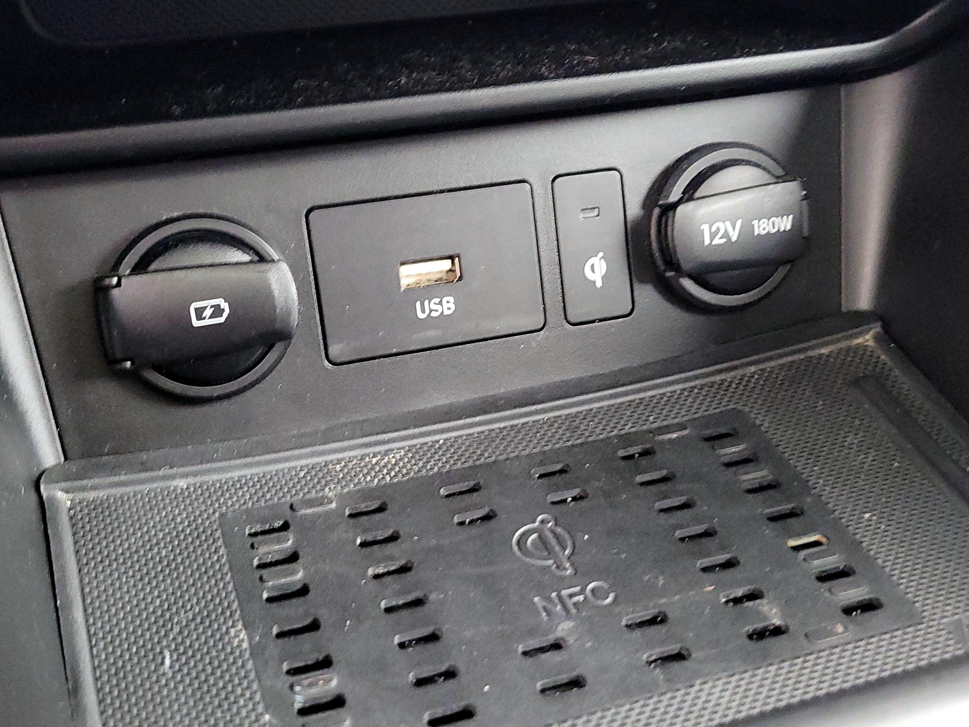 Thumbnail: 2022 Hyundai Kona - 17