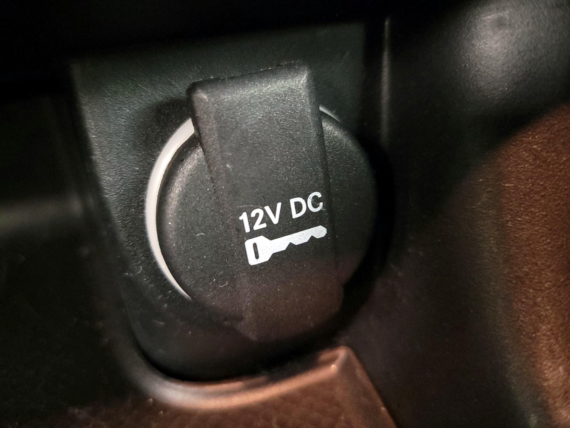 Thumbnail: 2022 Dodge Charger - 18