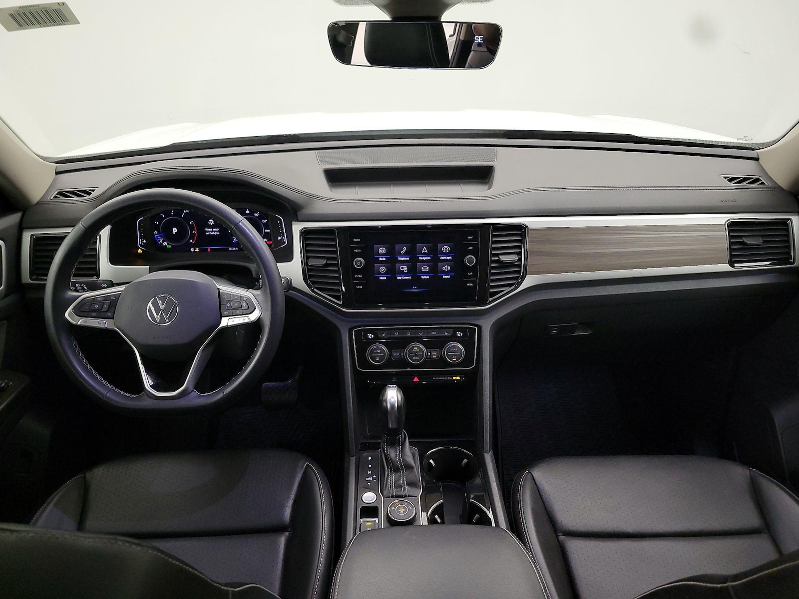 2022 Volkswagen Atlas SEL