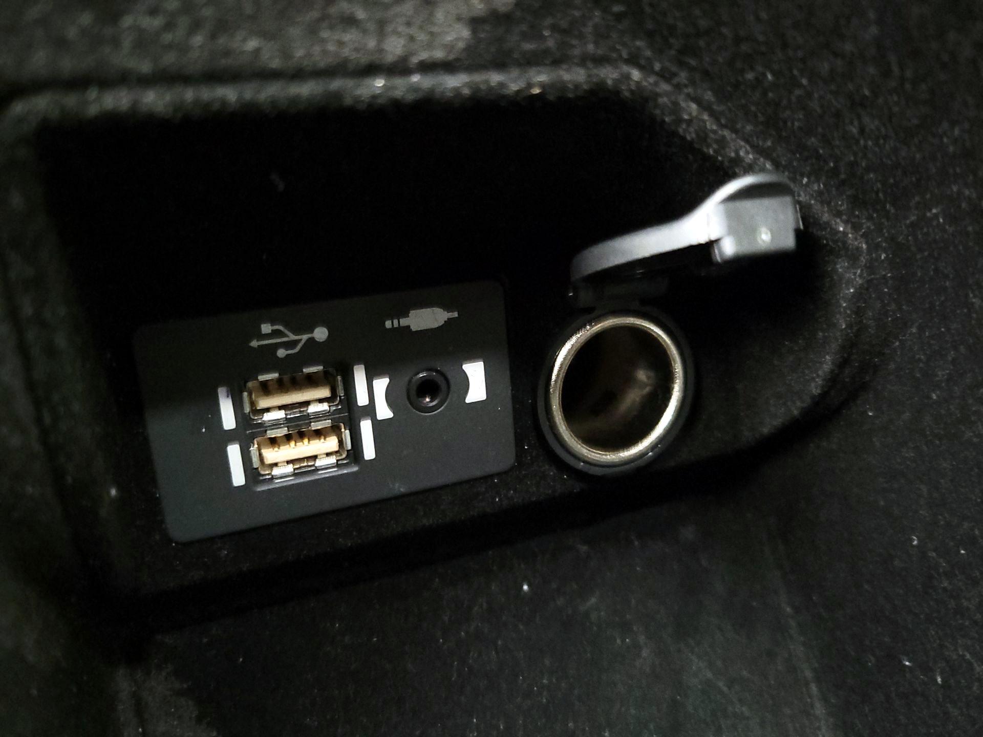 Thumbnail: 2022 Lexus IS - 18