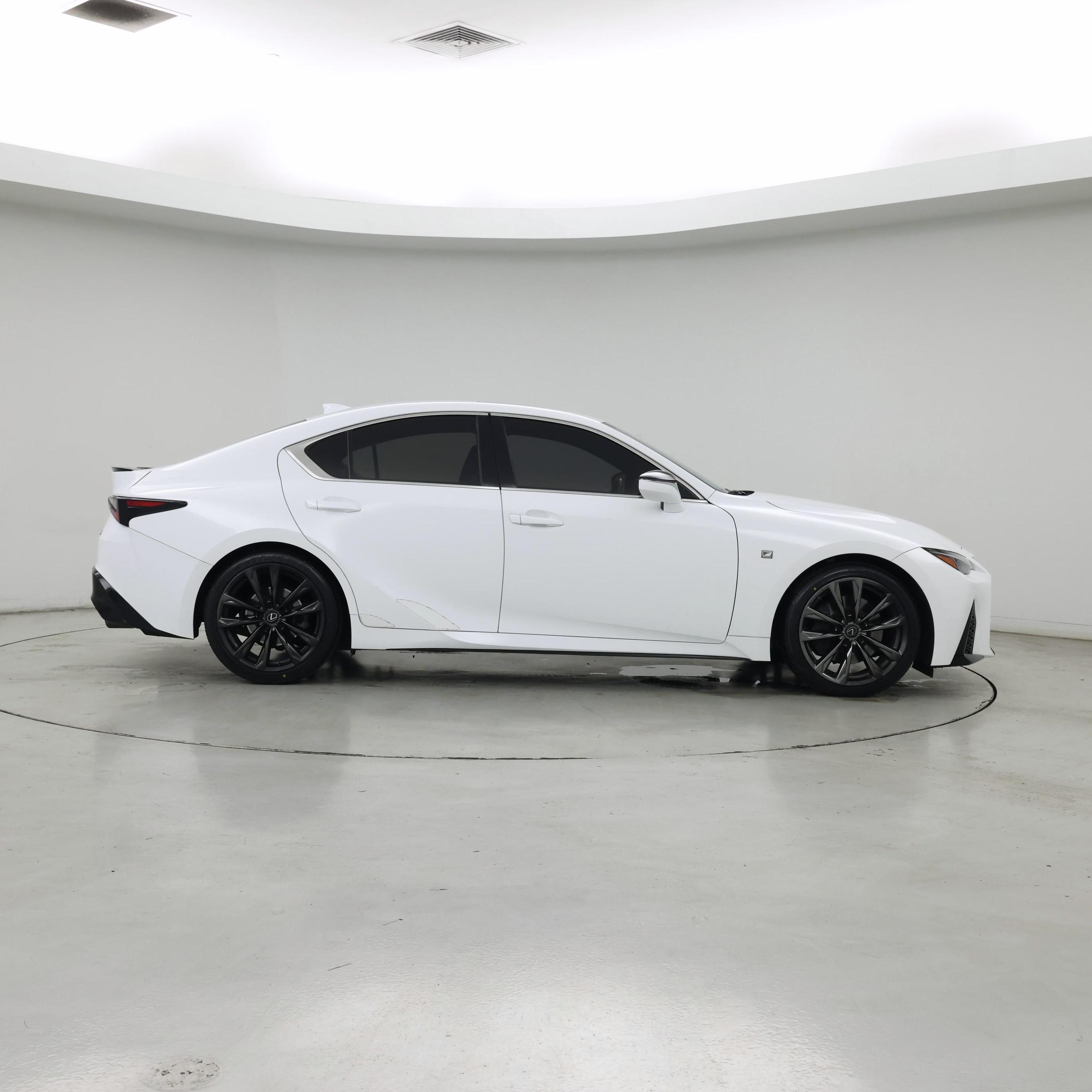 Thumbnail: 2022 Lexus IS - 7