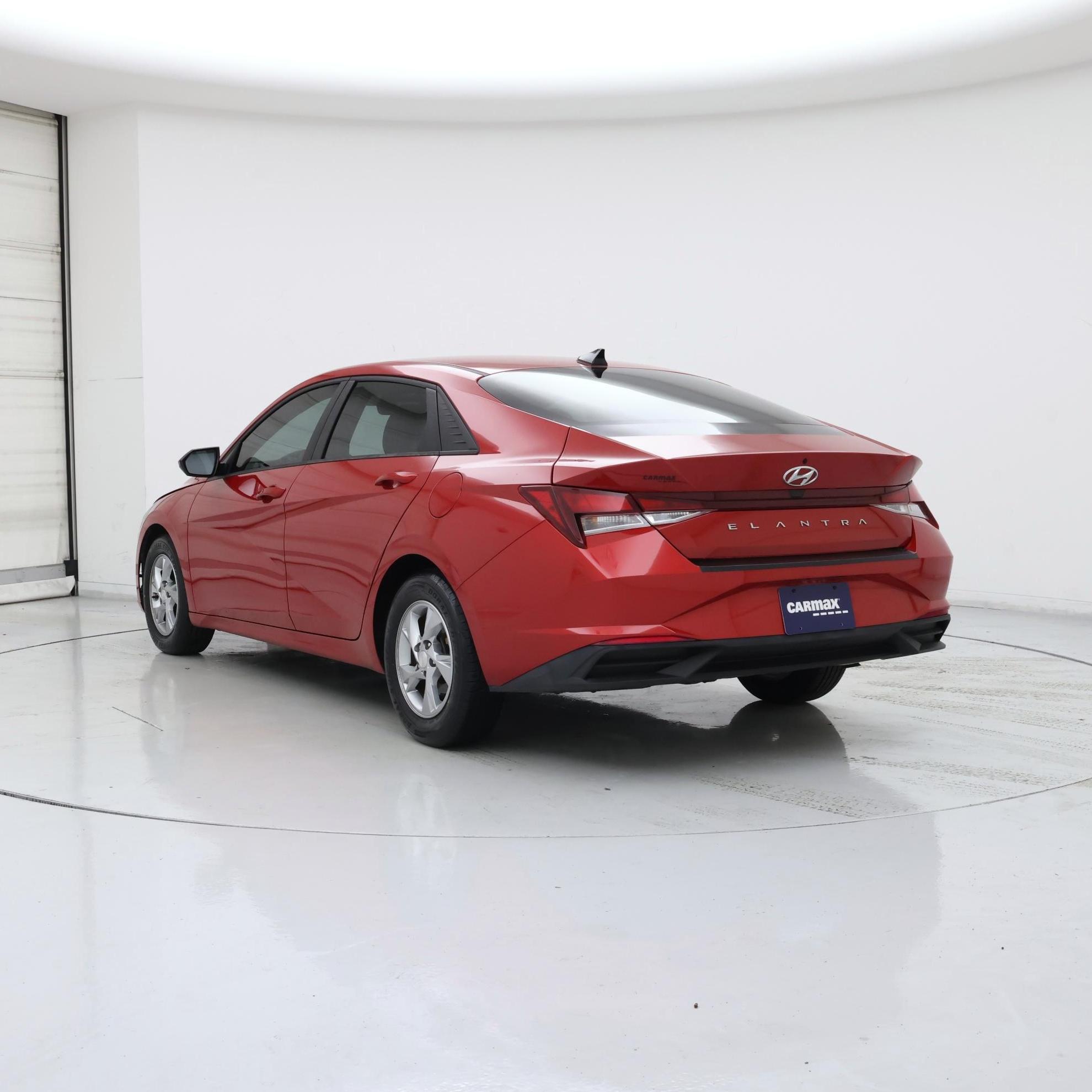 Thumbnail: 2021 Hyundai Elantra - 2