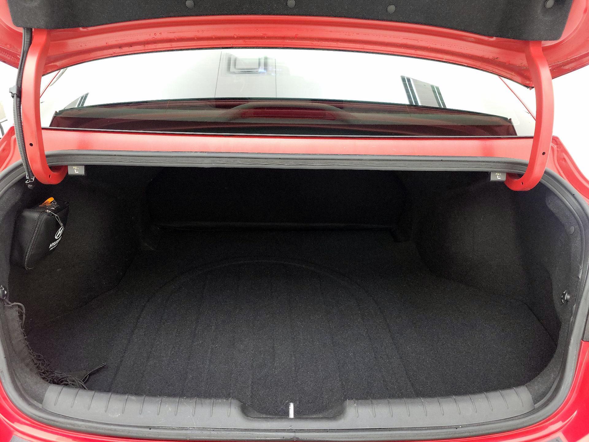 Thumbnail: 2021 Hyundai Elantra - 19