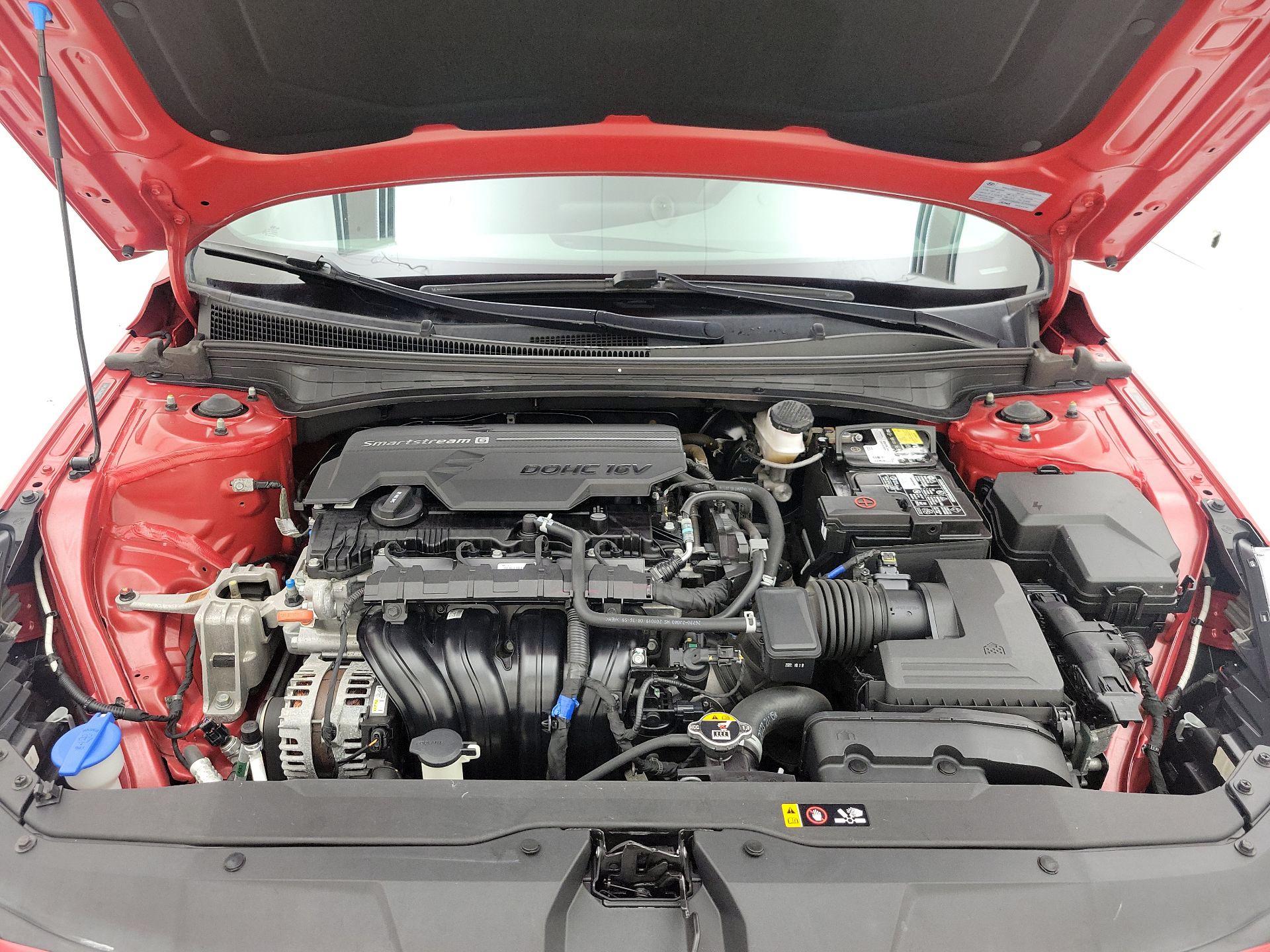 Thumbnail: 2021 Hyundai Elantra - 20